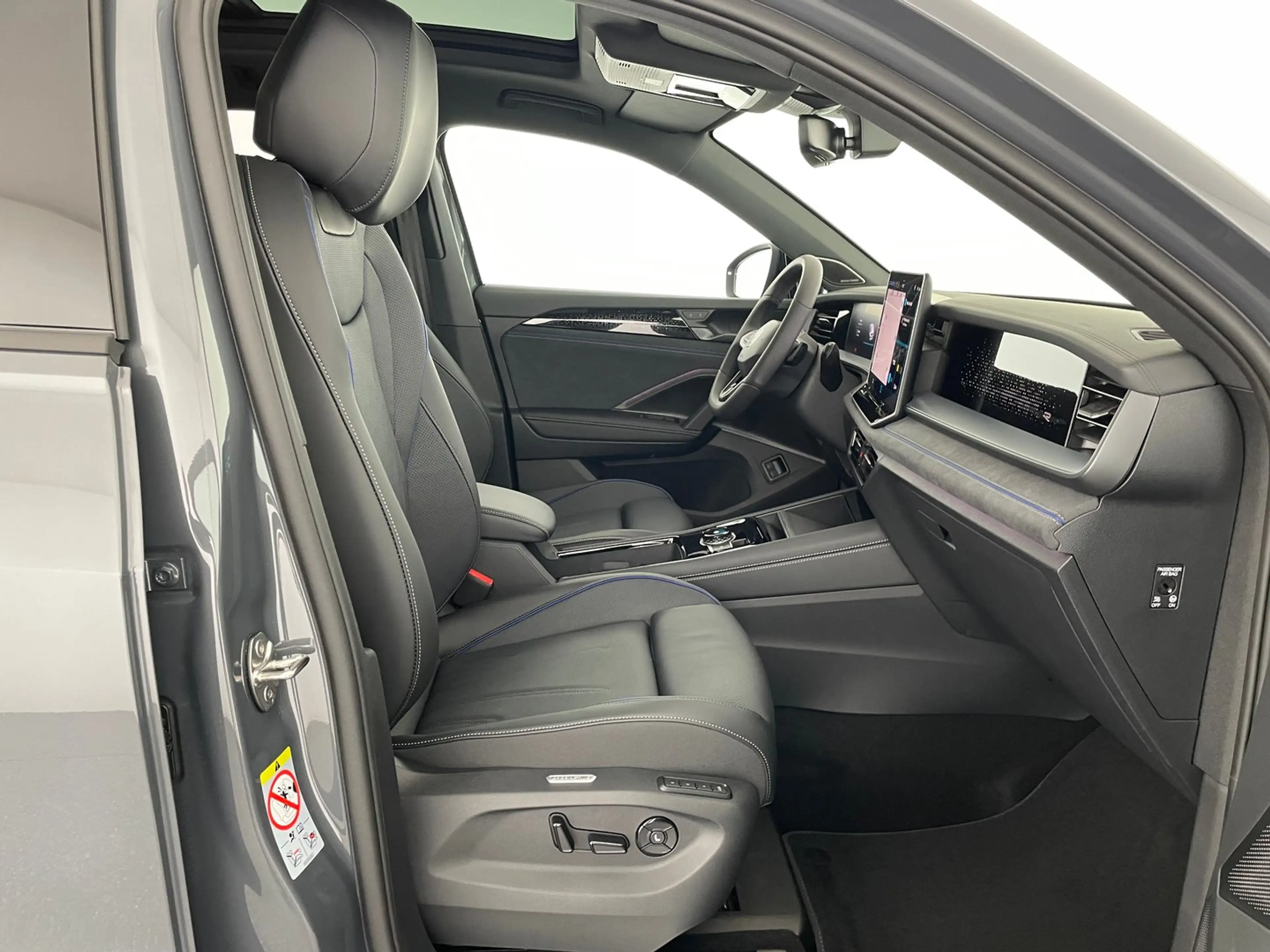 Volkswagen Tayron Sport eHybrid DSG 200kW — photo 10