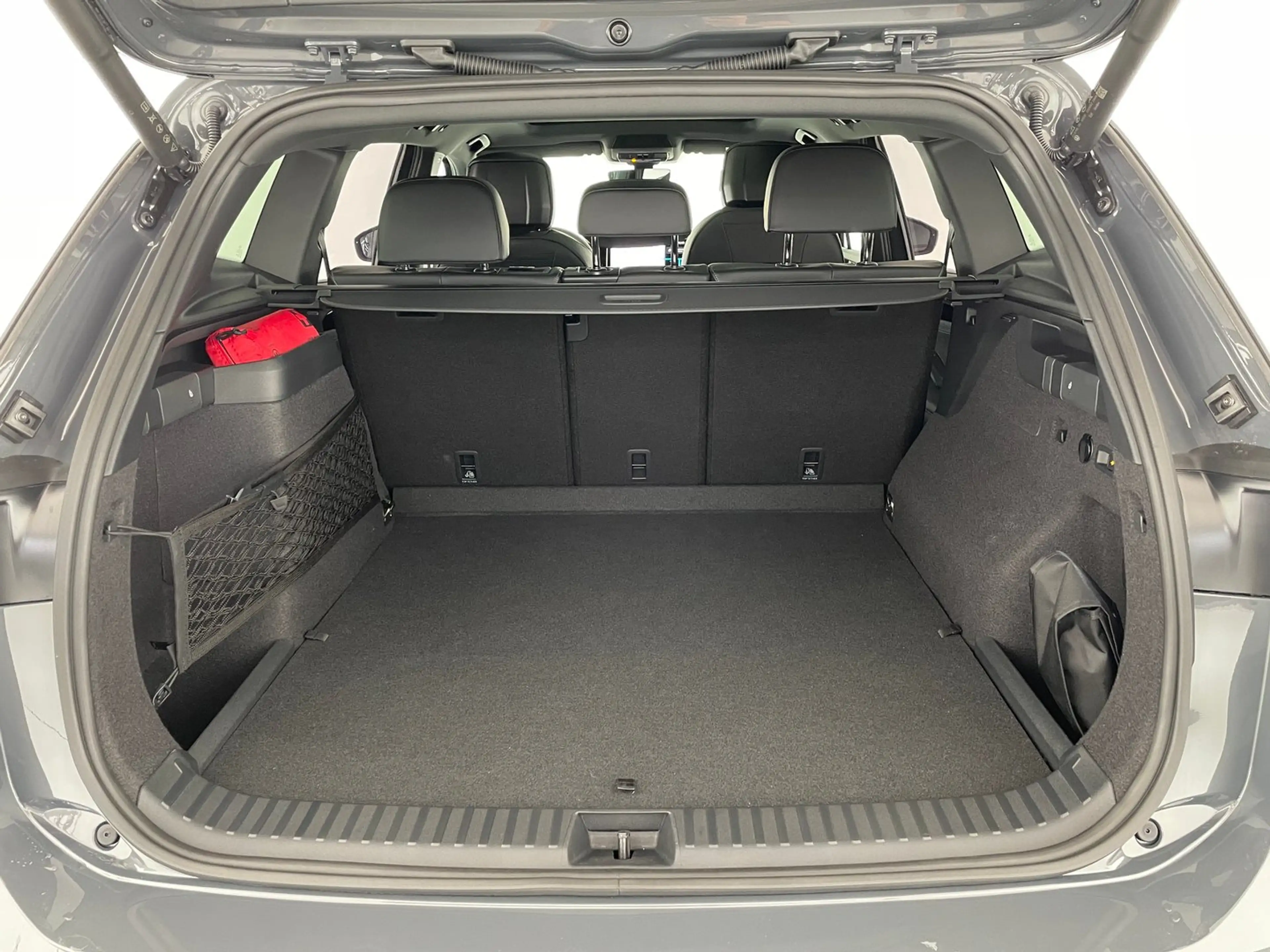 Volkswagen Tayron Sport eHybrid DSG 200kW — photo 7