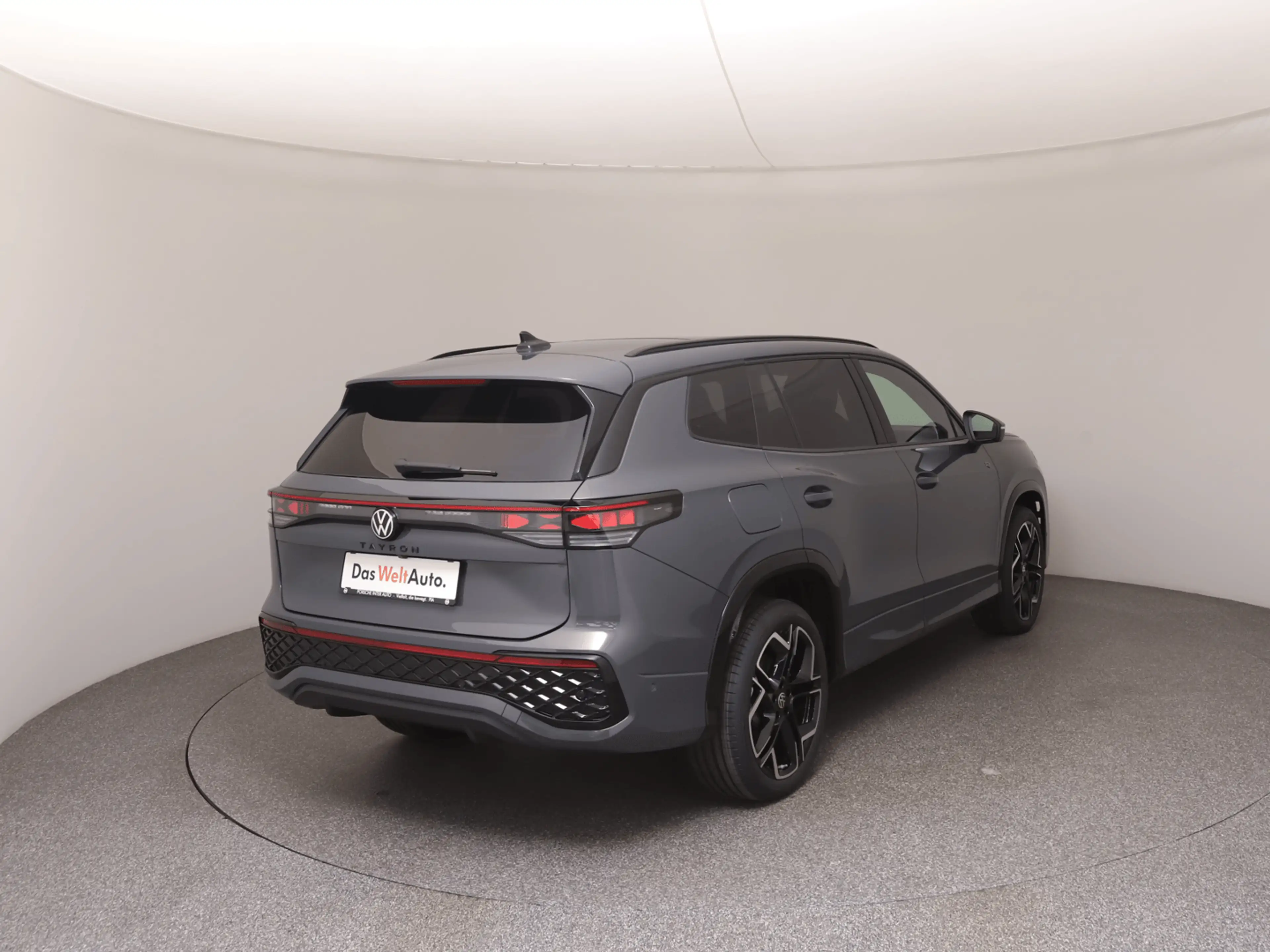 Volkswagen Tayron Sport eHybrid DSG 200kW — photo 4