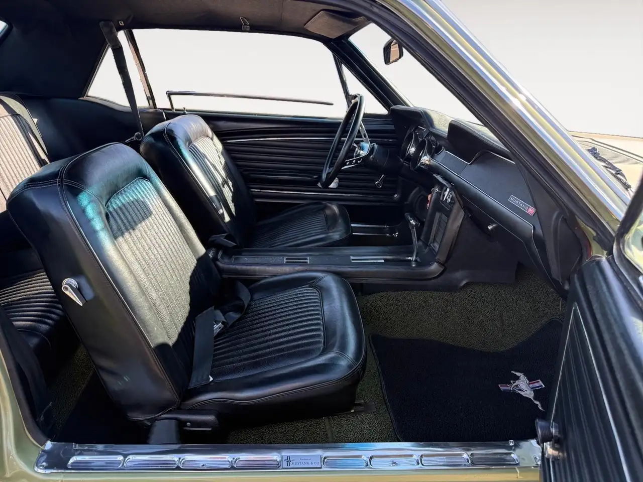 Ford Mustang 289 V8-Auto, foto 9