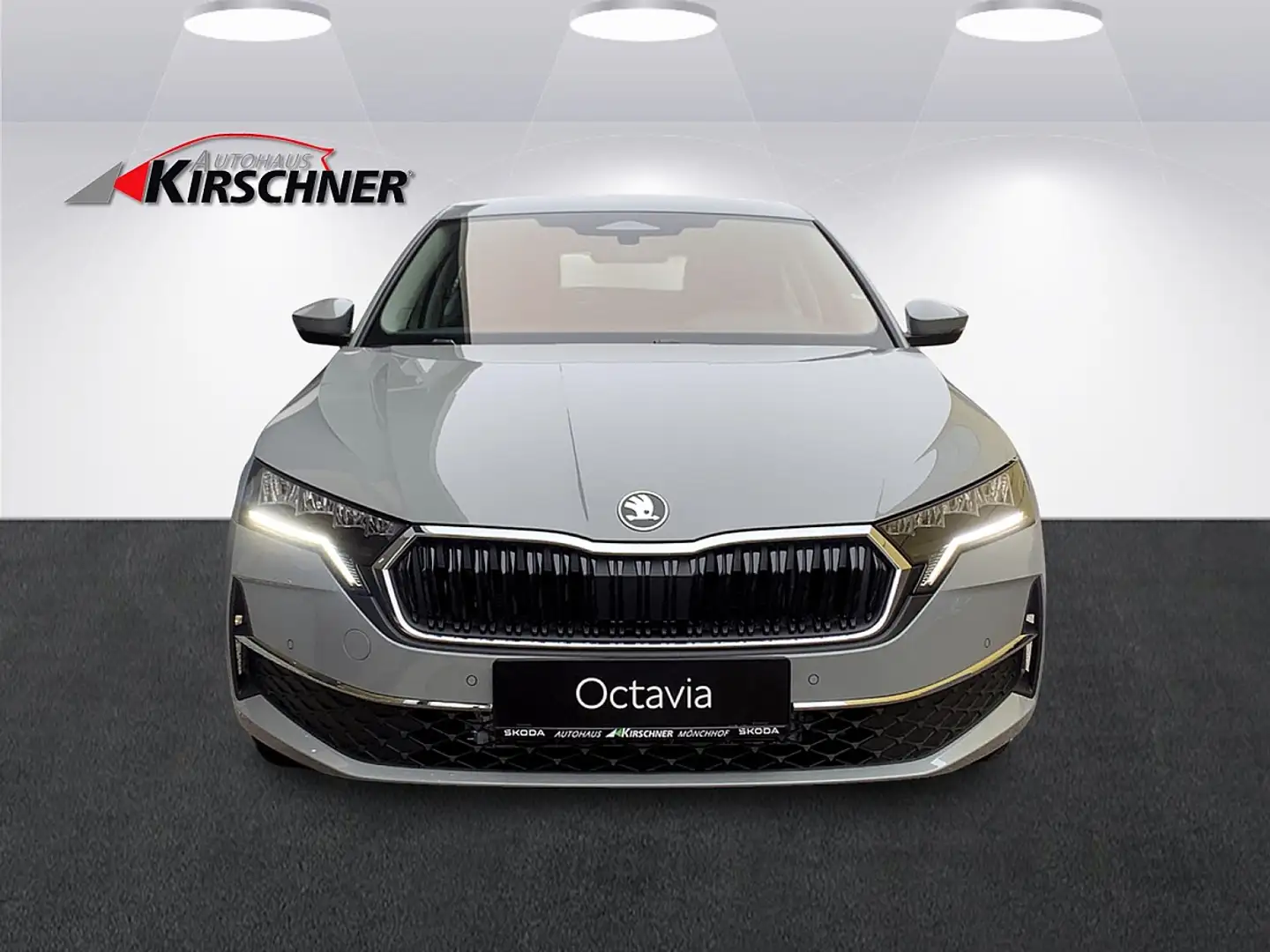 Skoda Octavia 1,5 TSI Selection Grau - 2