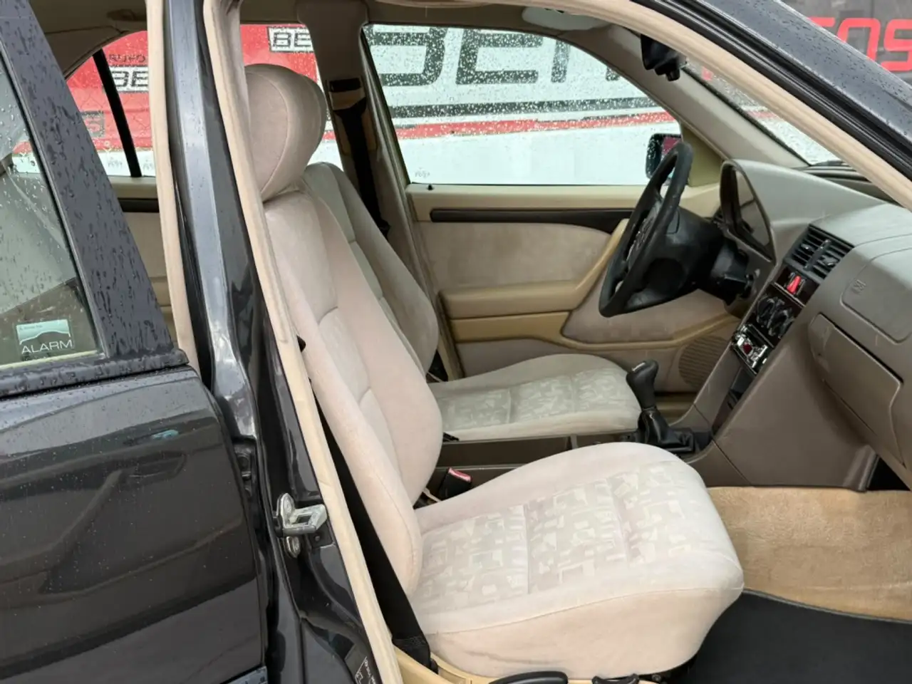 Mercedes-Benz C 180, foto 12