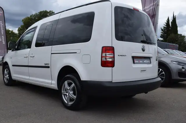 Volkswagen Caddy view 3