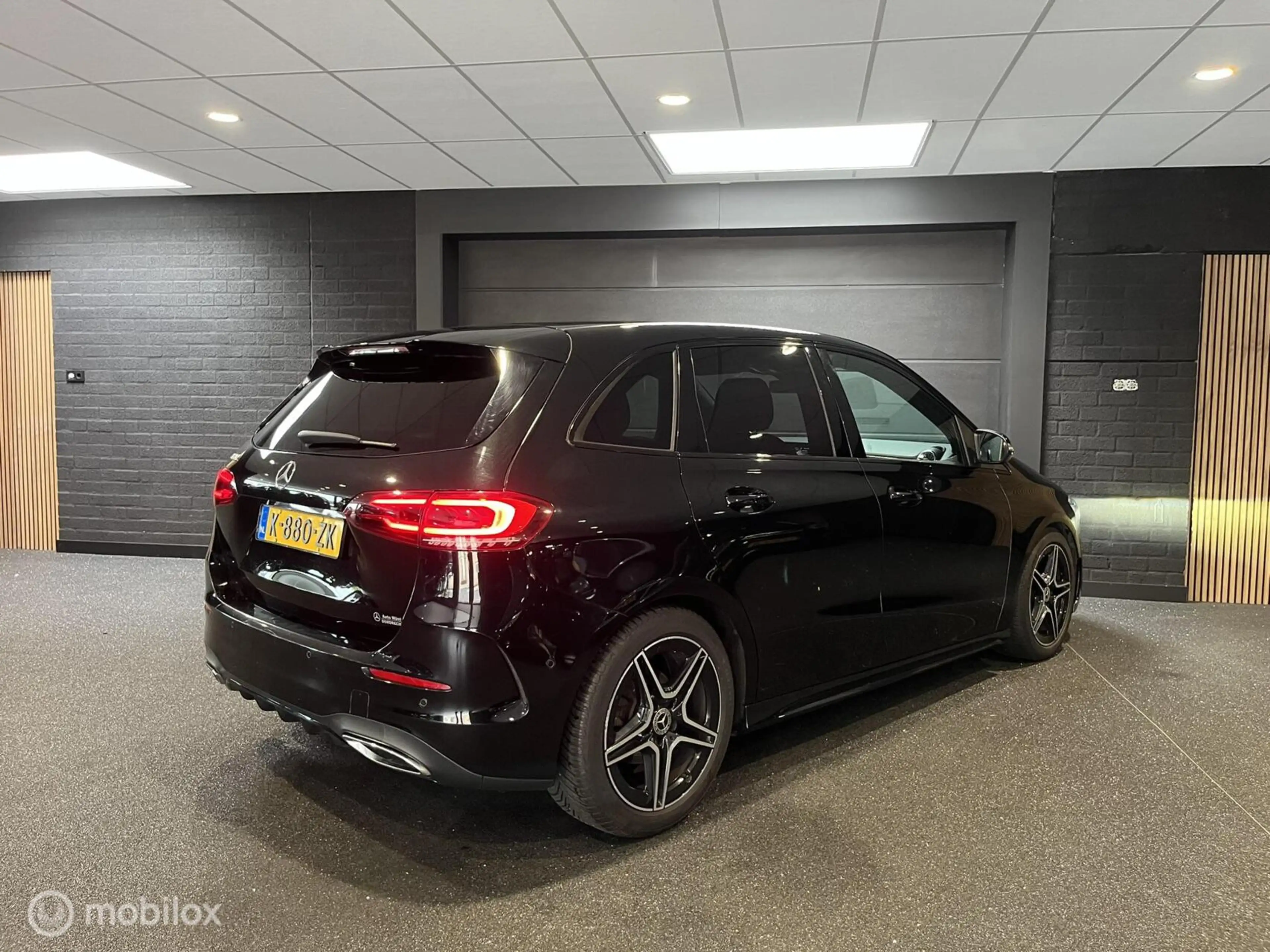 Mercedes-Benz B 180 AMG Line|Sfeer|Stoelverw.|Nightpakket — photo 10