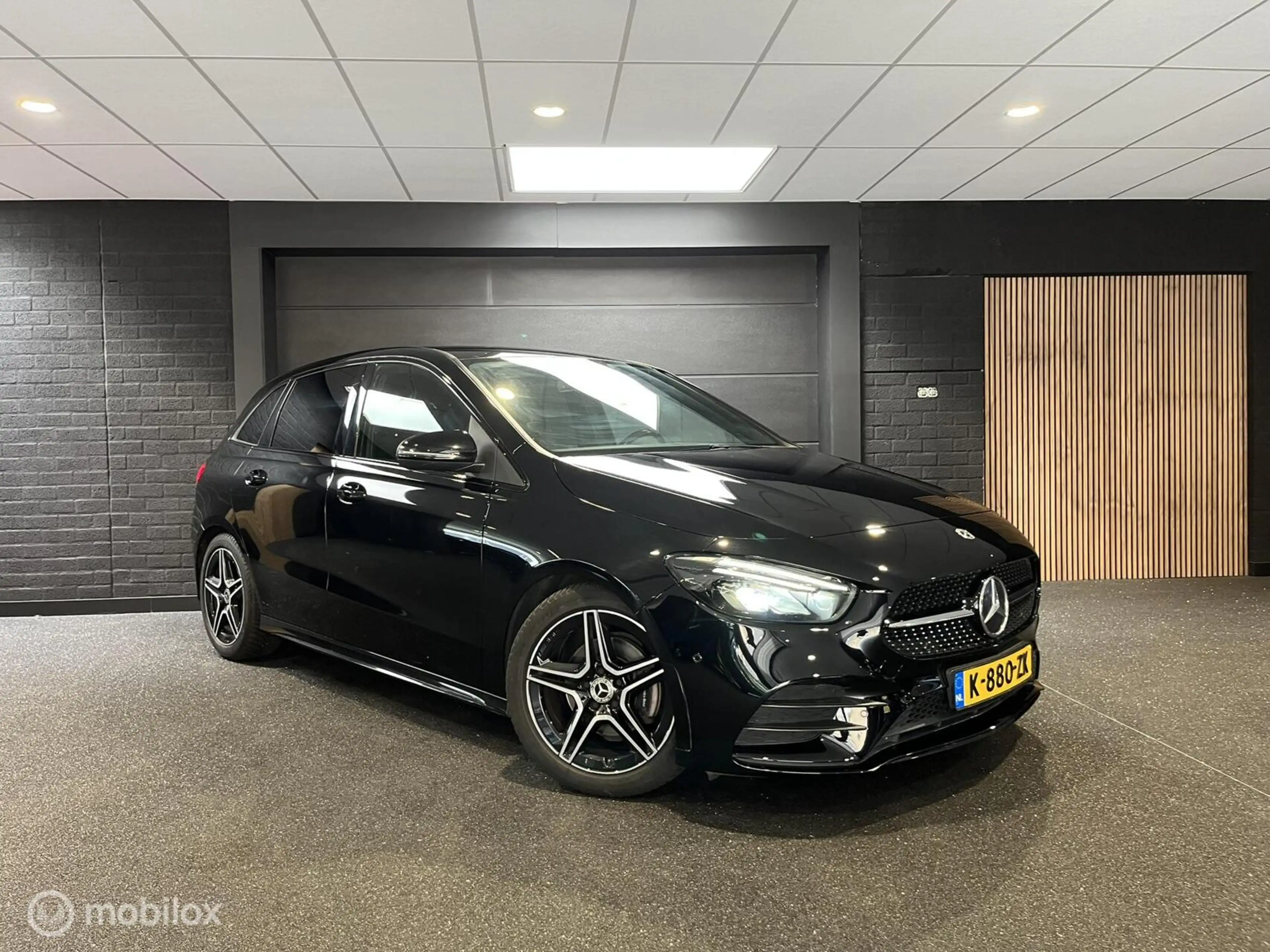 Mercedes-Benz B 180 AMG Line|Sfeer|Stoelverw.|Nightpakket — photo 5