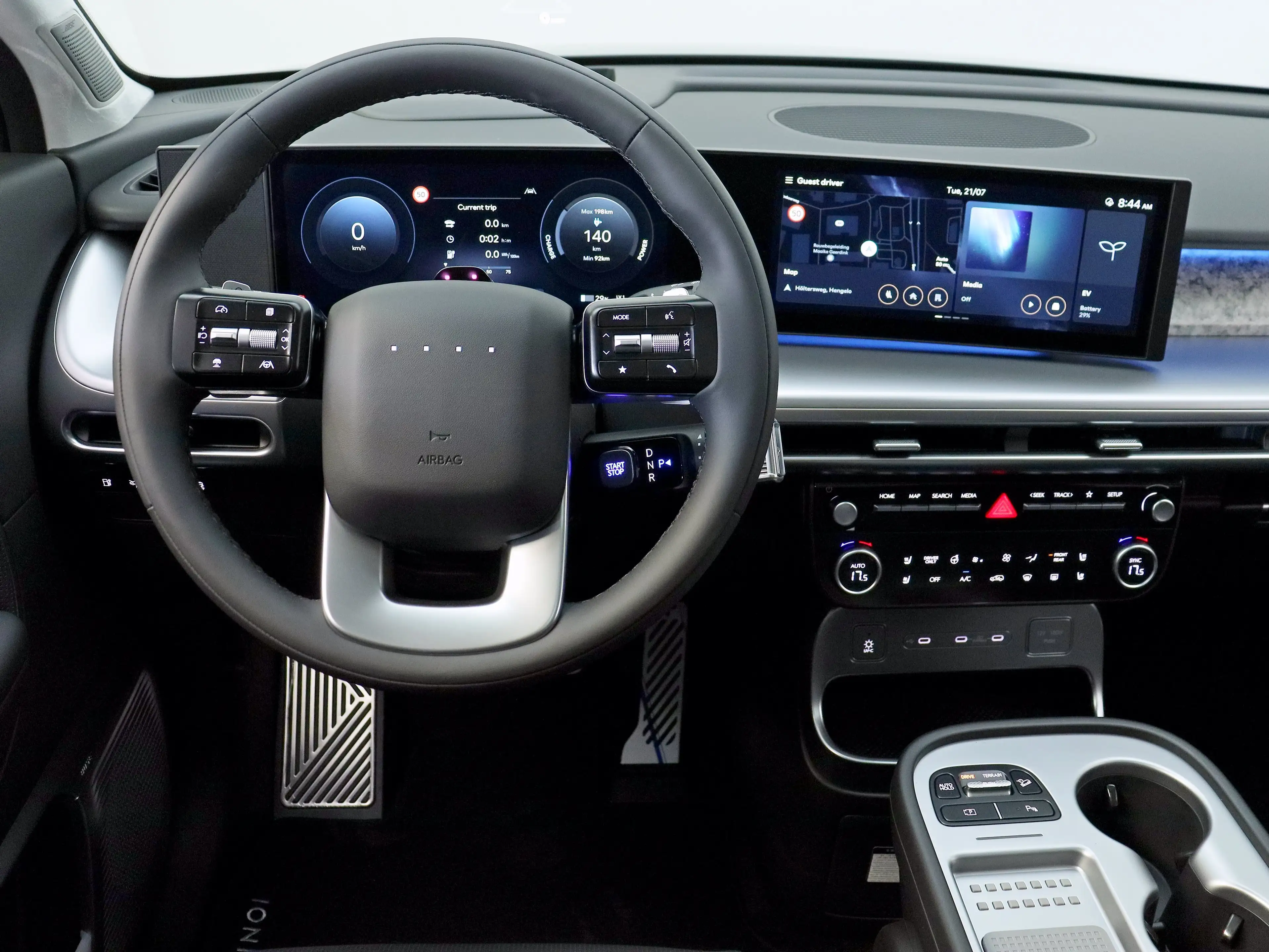 Hyundai IONIQ 9 110.3 kWh AWD+ Lounge (Abyss Black Pearl) — photo 3