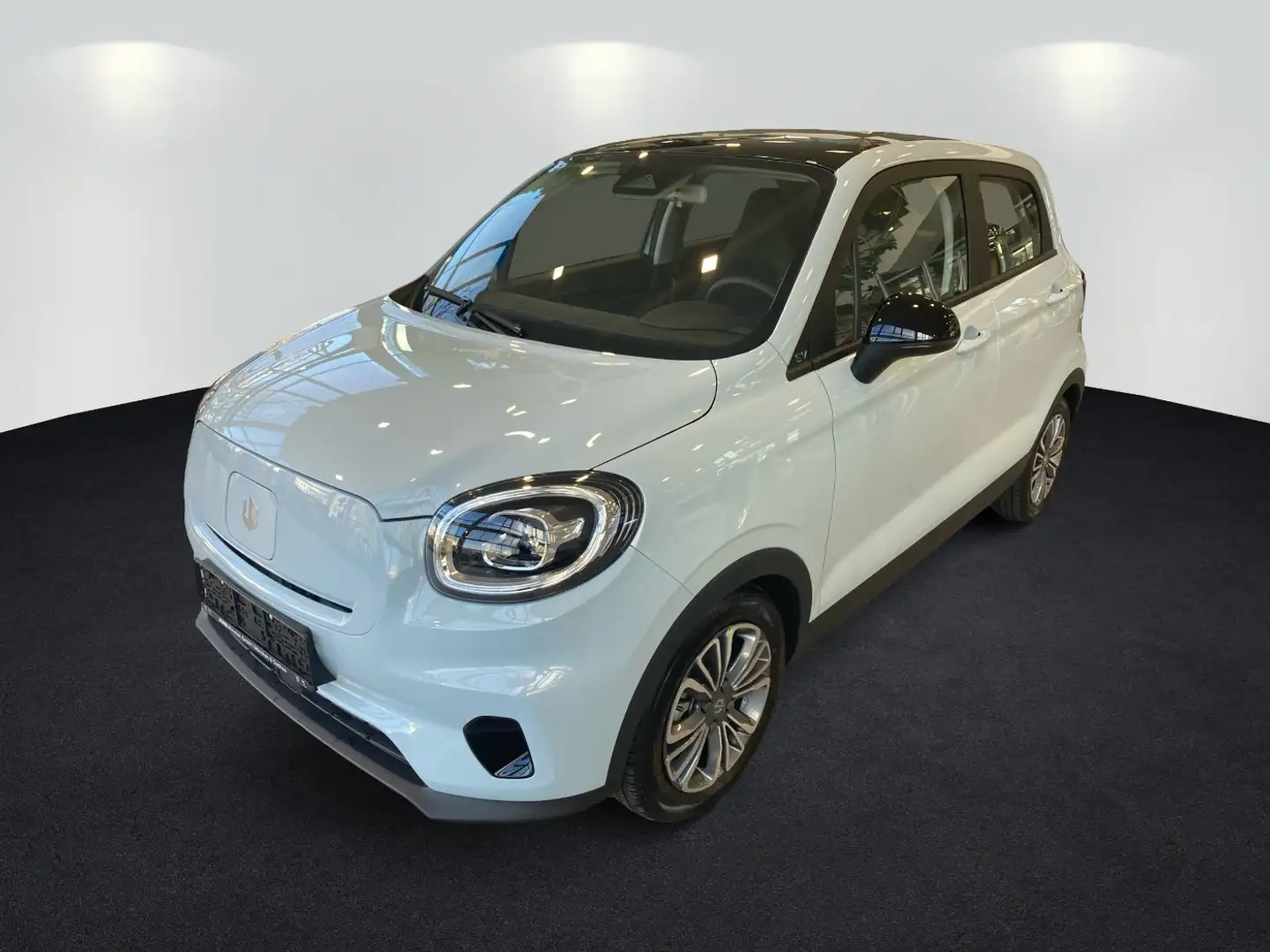 Leapmotor T03 Design Elektro 5trg Panoramadach Kamera Kék - 2