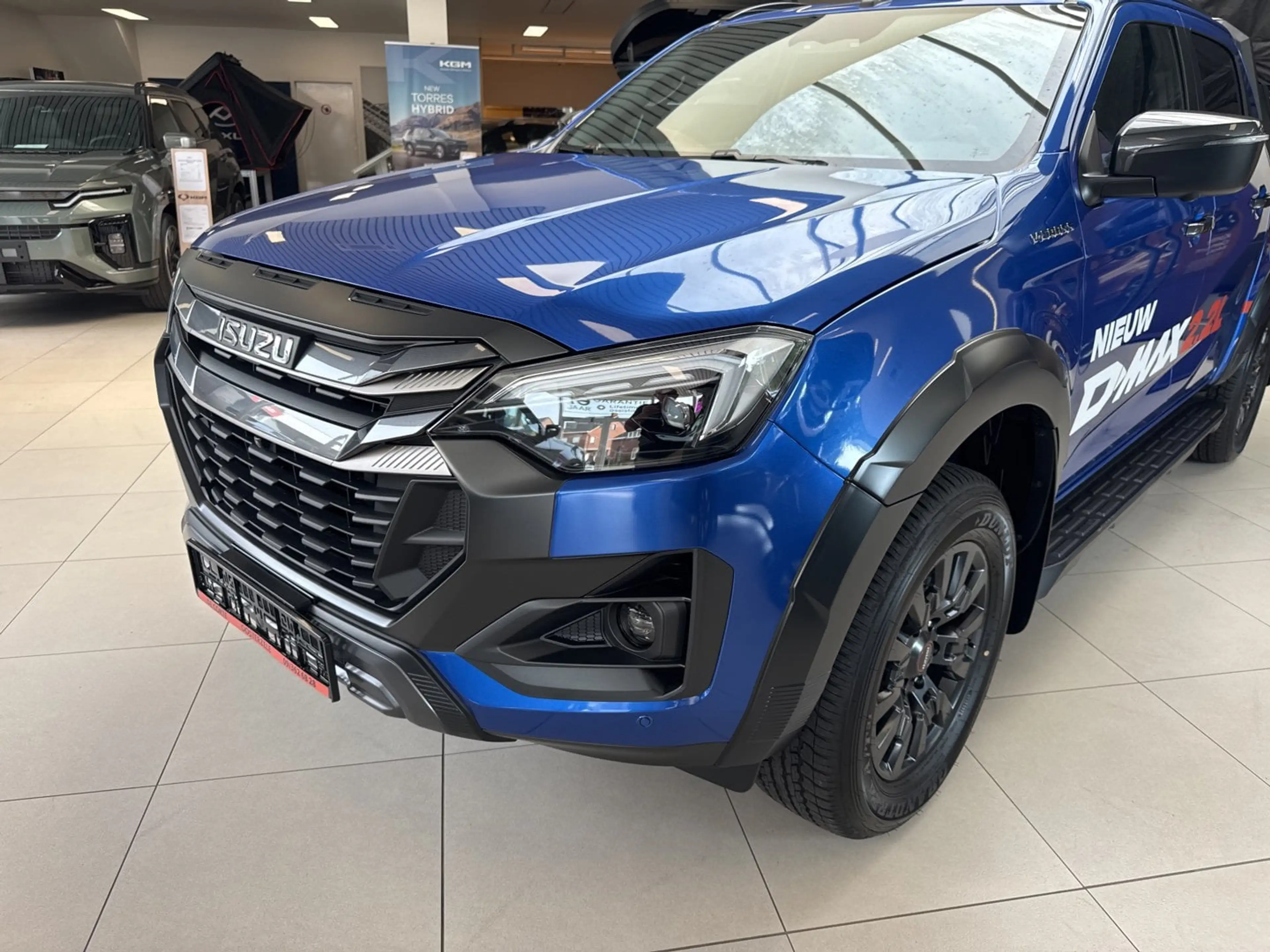 Isuzu D-Max New Dmax 2026 2.2 8Traps AT met Alu Hardtop inclusief dak tent — photo 11