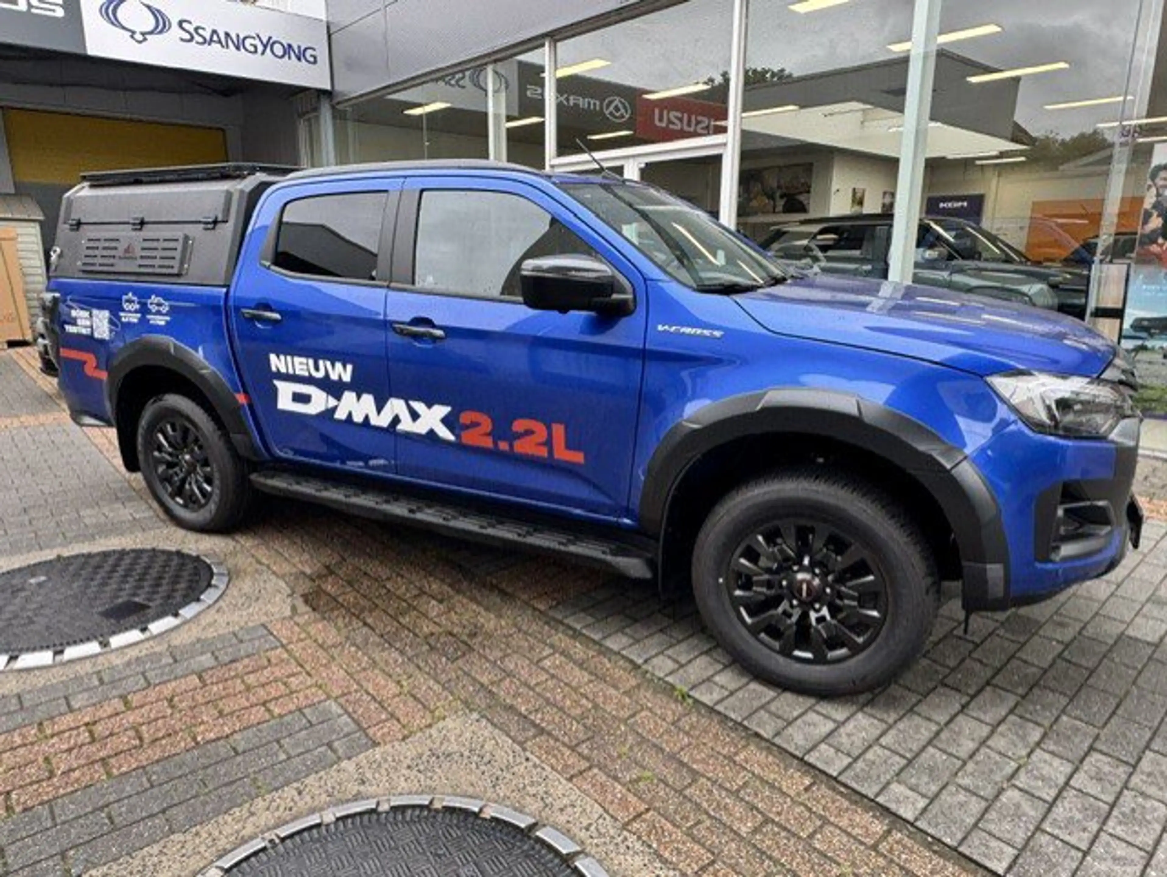 Isuzu D-Max New Dmax 2026 2.2 8Traps AT met Alu Hardtop inclusief dak tent — photo 5