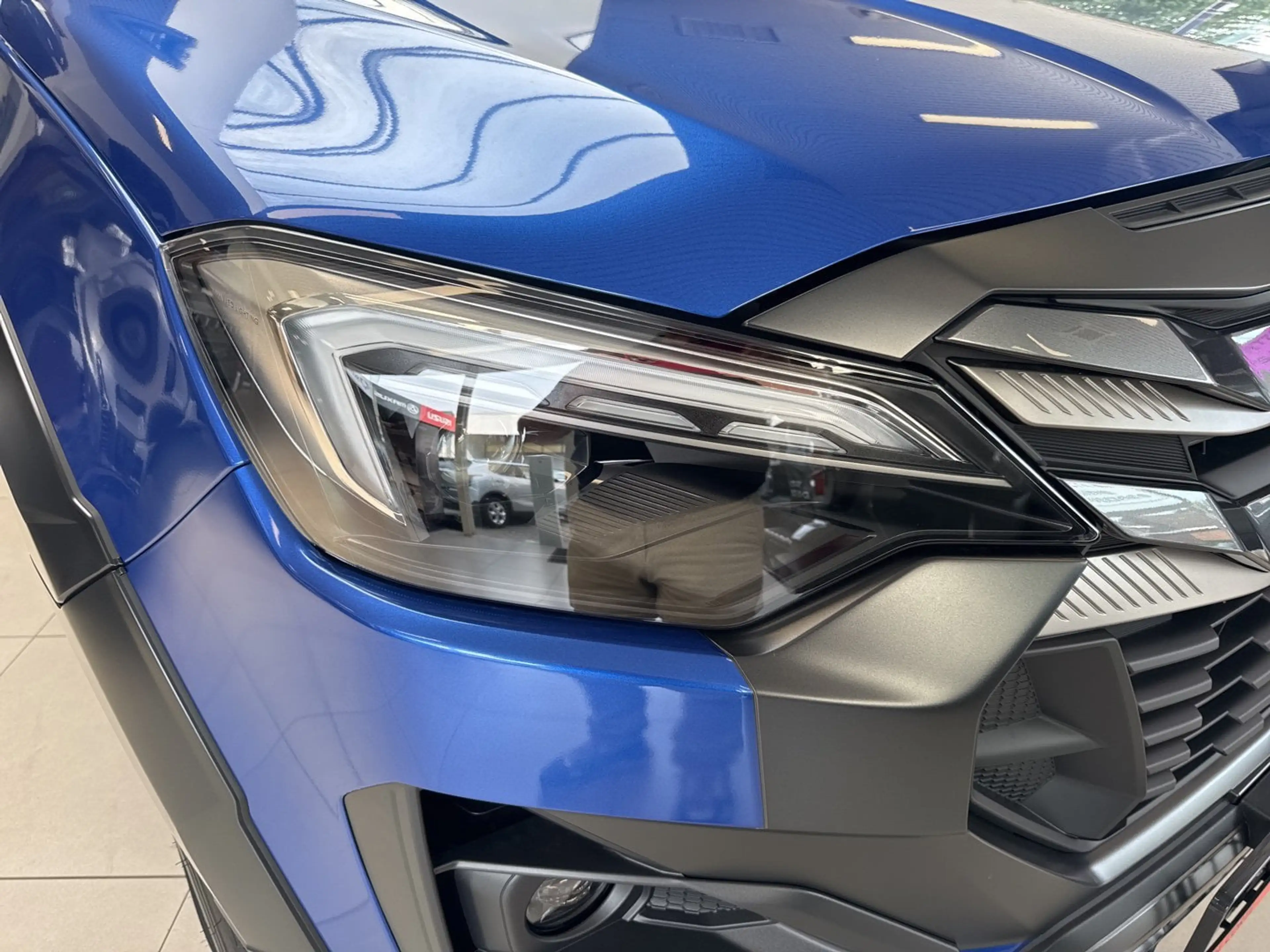 Isuzu D-Max New Dmax 2026 2.2 8Traps AT met Alu Hardtop inclusief dak tent — photo 12