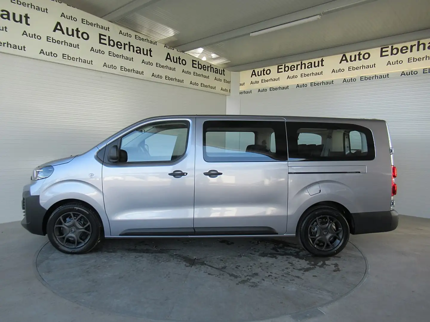 Citroen Jumpy Kombi XL BlueHDi 180 EAT8 *LED *NAVI *R-Kamera Plateado - 2