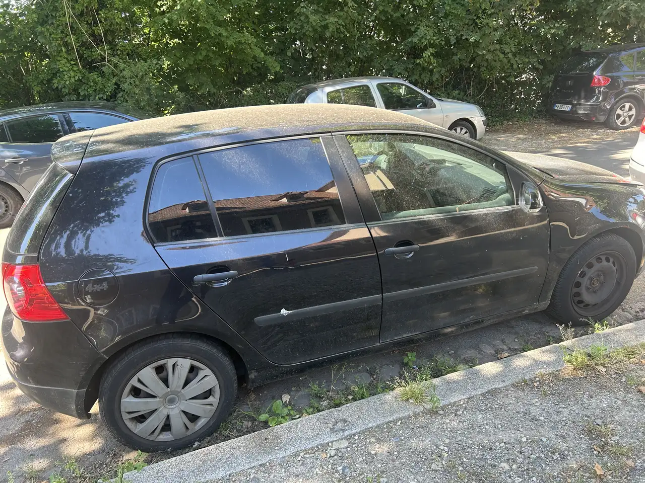 Volkswagen Golf Standard Model — photo 3