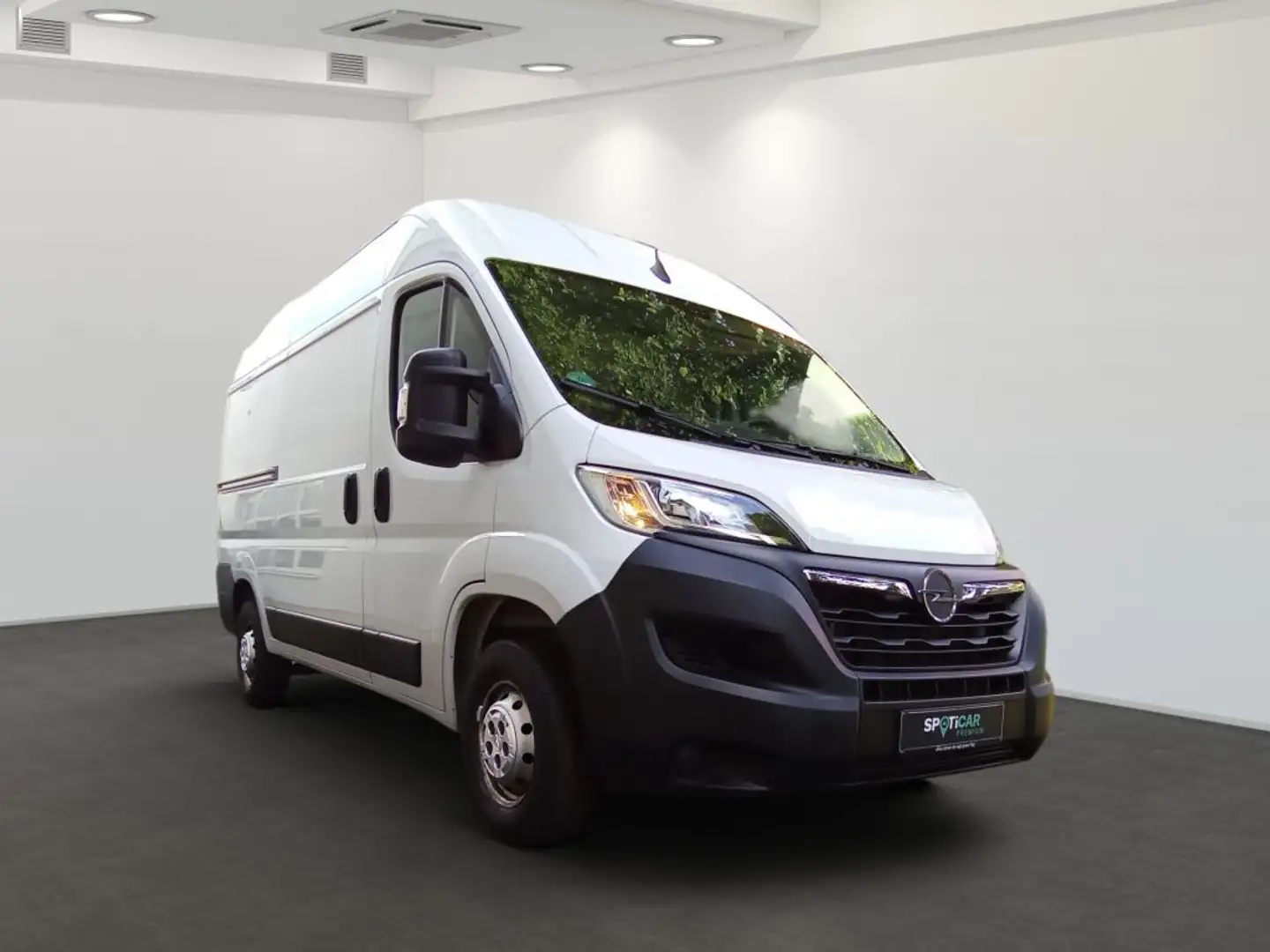 Opel Movano 2.2 BlueHDi L2H2 2WD VA S&S - 2