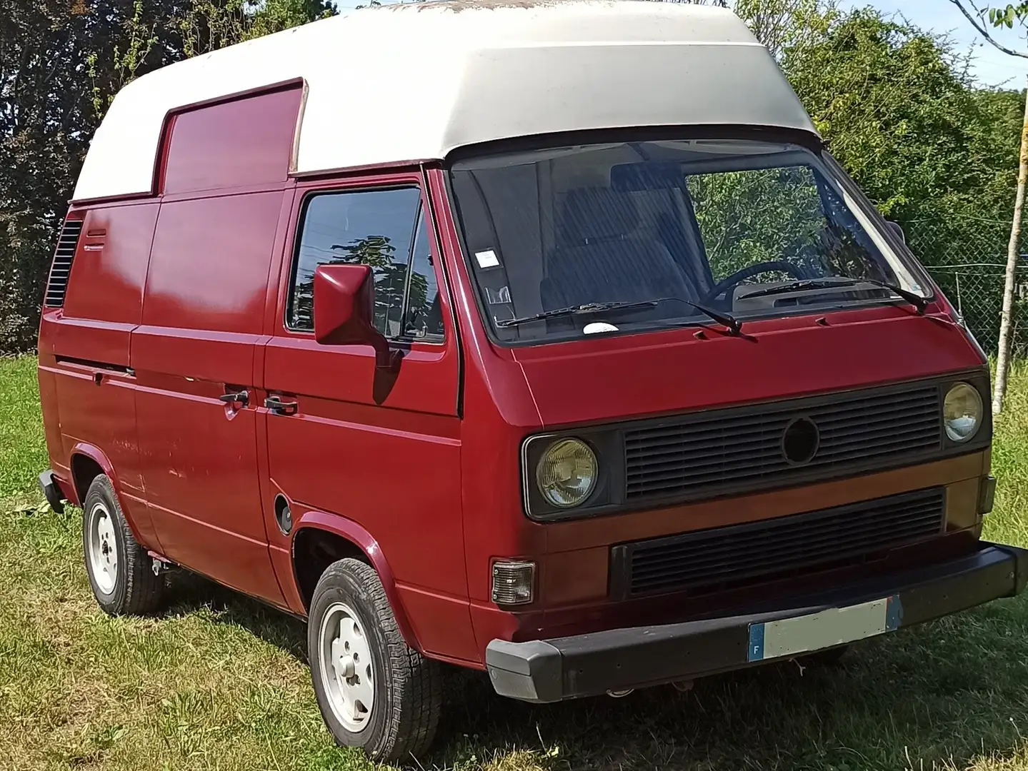 Volkswagen T3 1.6L JX Rouge - 1