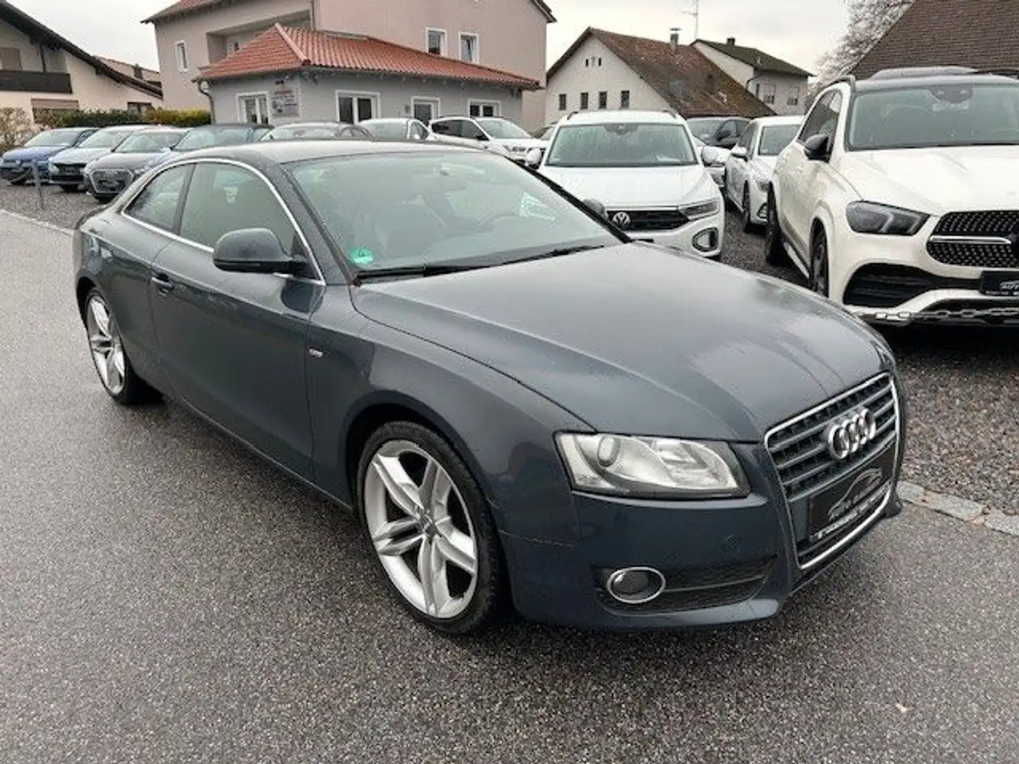Audi A5 Coupe 1.8 TFSI S-Line Sport Plus Grau - 1