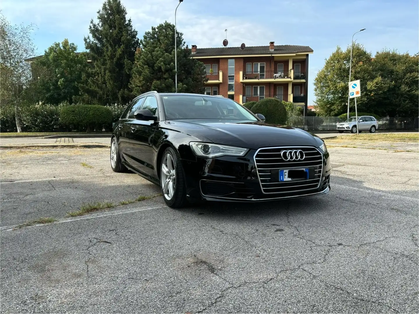Audi A6 Avant 2.0 tdi ultra Business 190cv s-tronic - 2