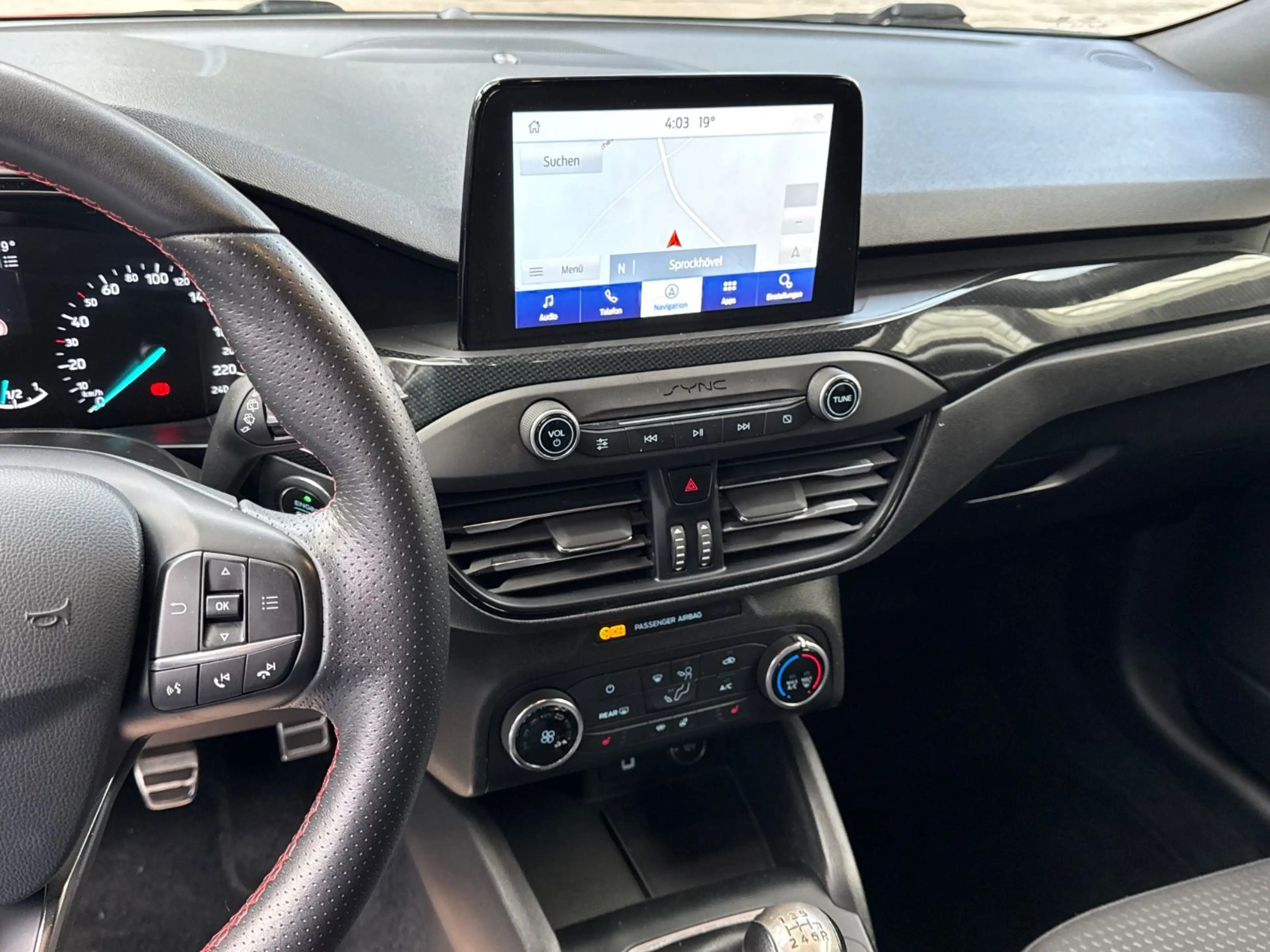 Ford Focus Turnier ST-Line *LED*Kamera* — photo 10