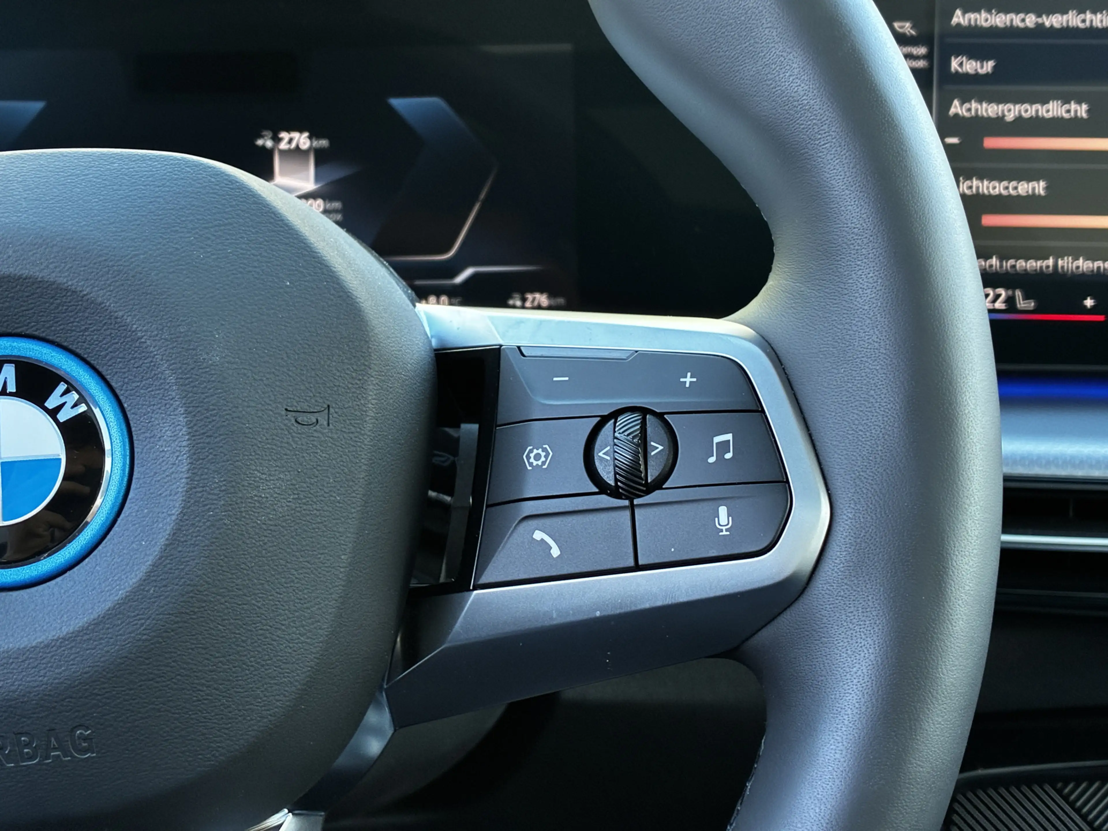 BMW iX1 eDrive20 | M-Sport | Panorama| Harman/kardon | 360 — photo 14