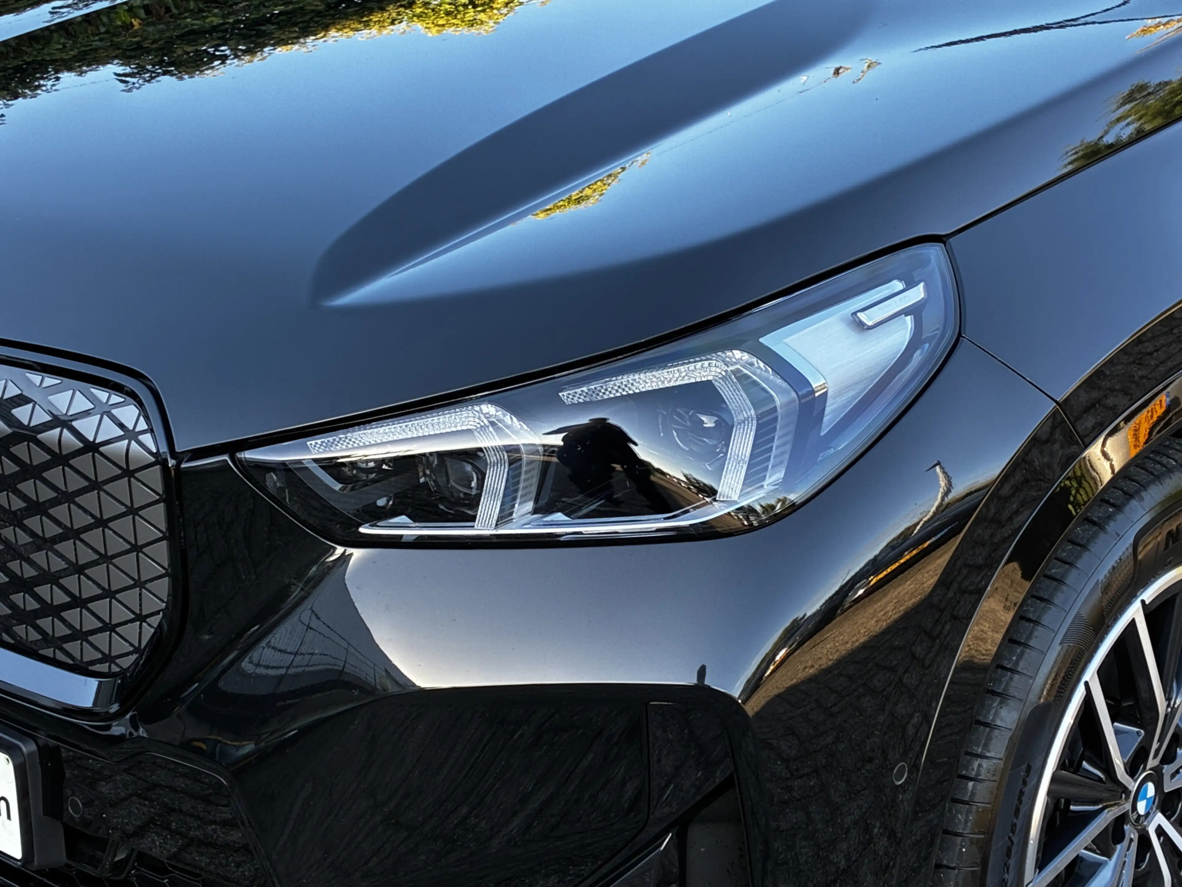 BMW iX1 eDrive20 | M-Sport | Panorama| Harman/kardon | 360 — photo 4