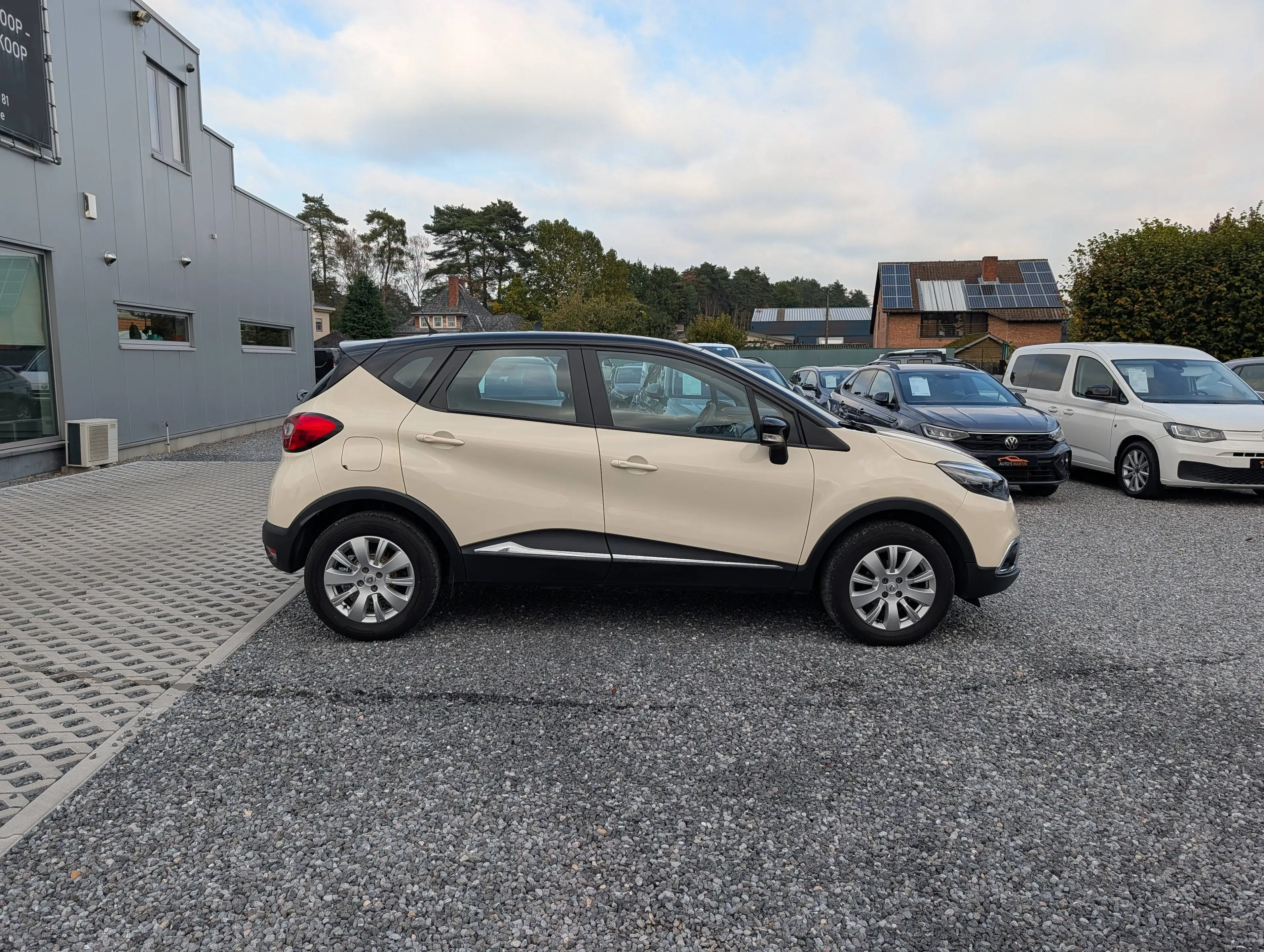 Renault Captur 0.9 TCe Energy | NAVI | RADIO | CRUISE | AC | PARKSENS — photo 3