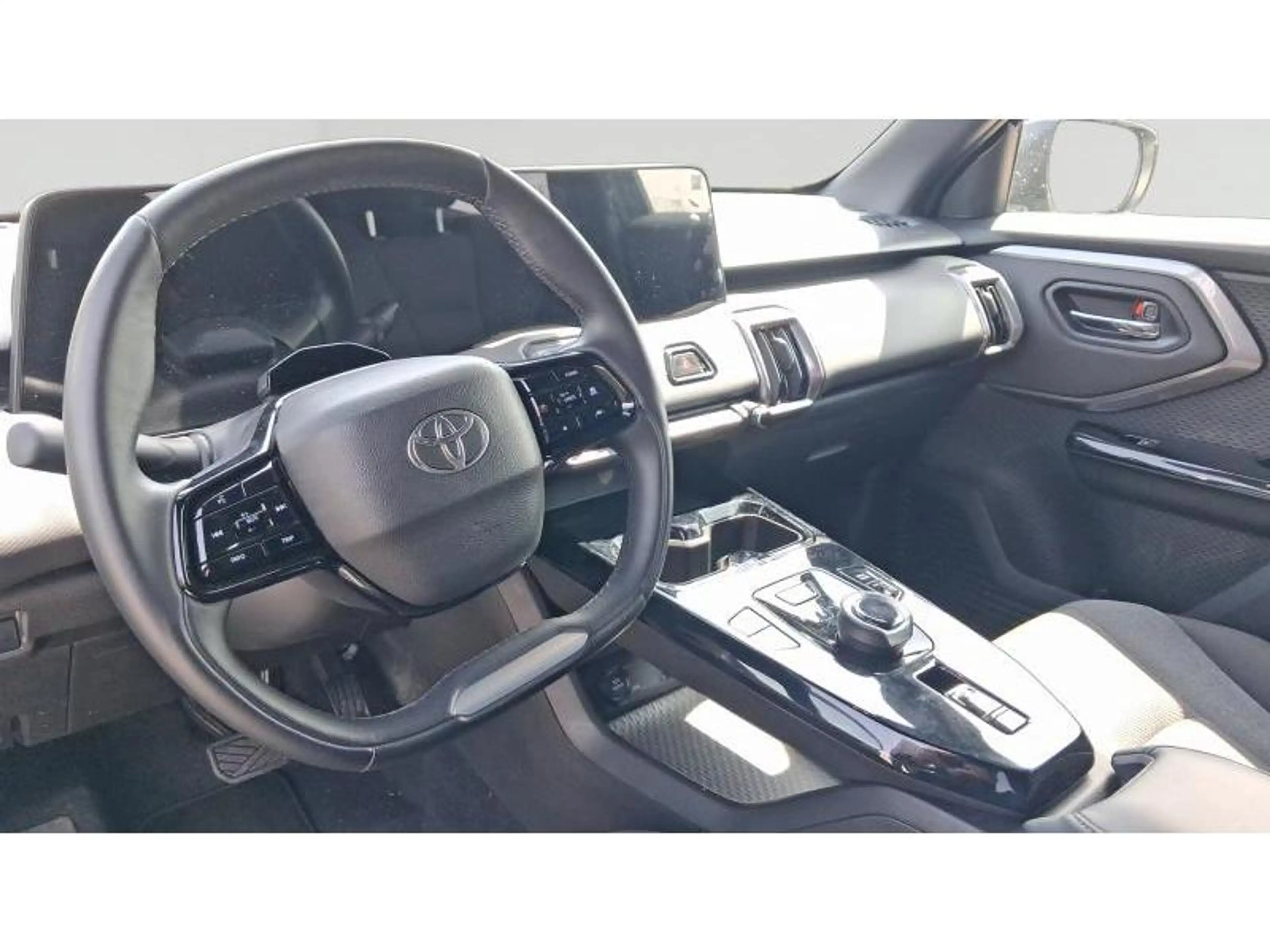 Toyota Urban Cruiser Executive — photo 6