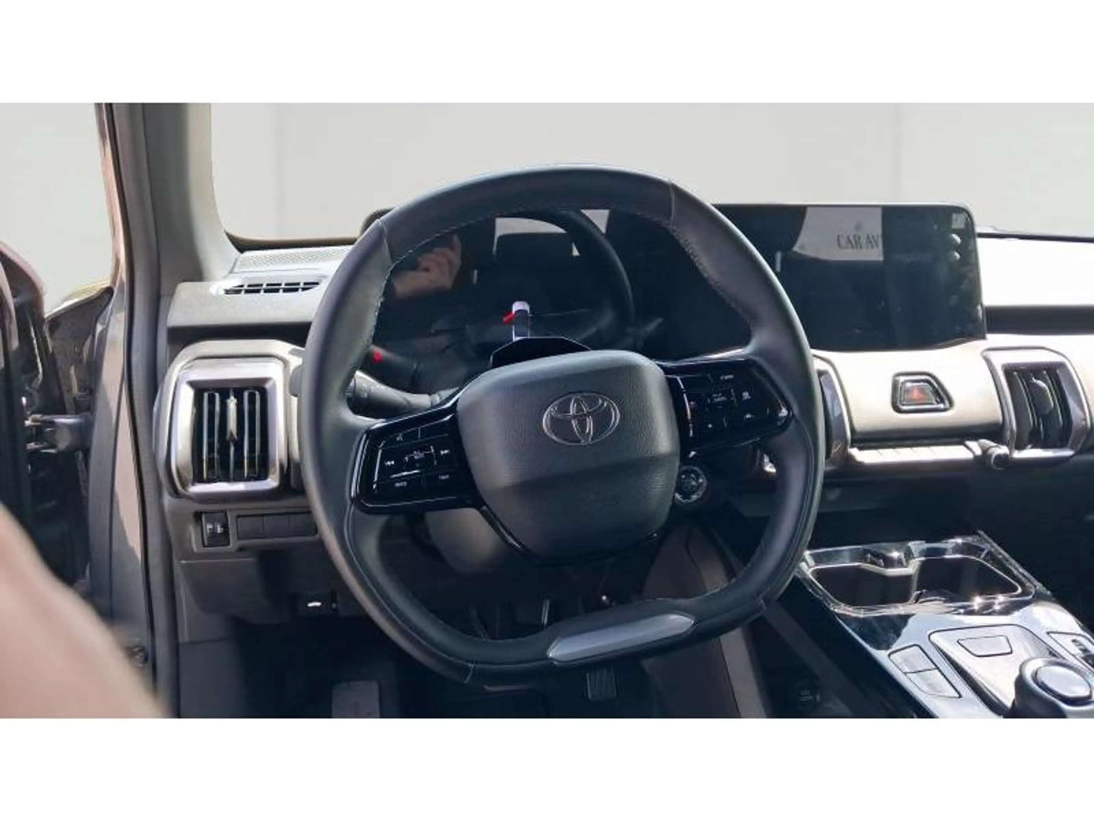 Toyota Urban Cruiser Executive — photo 13
