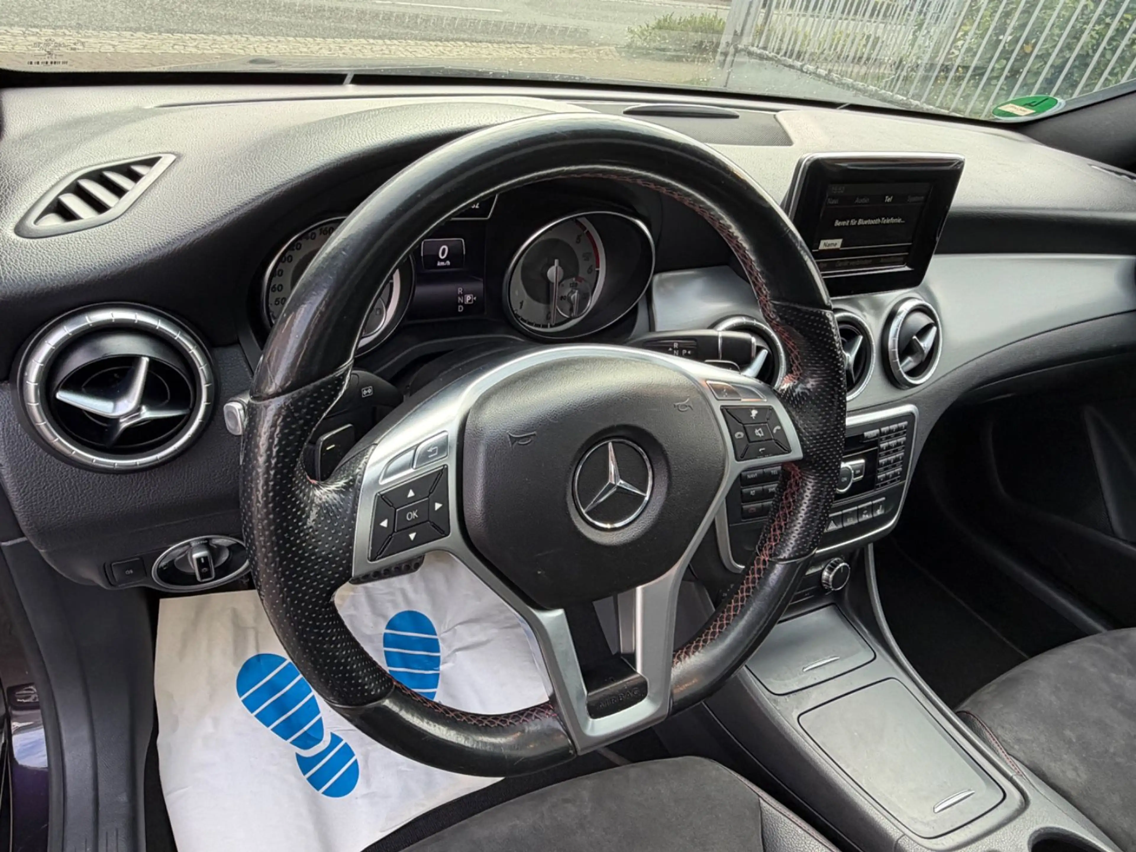 Mercedes-Benz CLA 220 ´CLA 220 CDI  AMG Line Navi Kamera Panorama — photo 12
