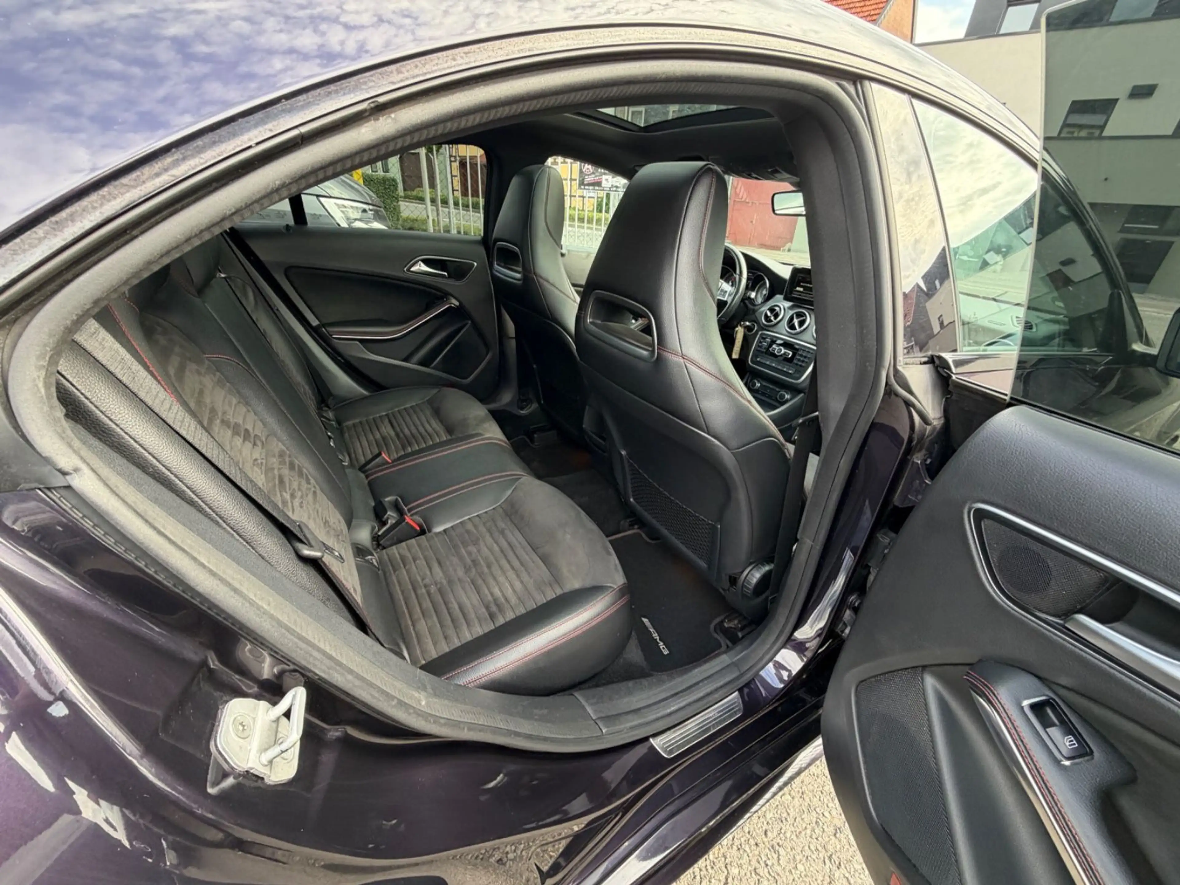 Mercedes-Benz CLA 220 ´CLA 220 CDI  AMG Line Navi Kamera Panorama — photo 13