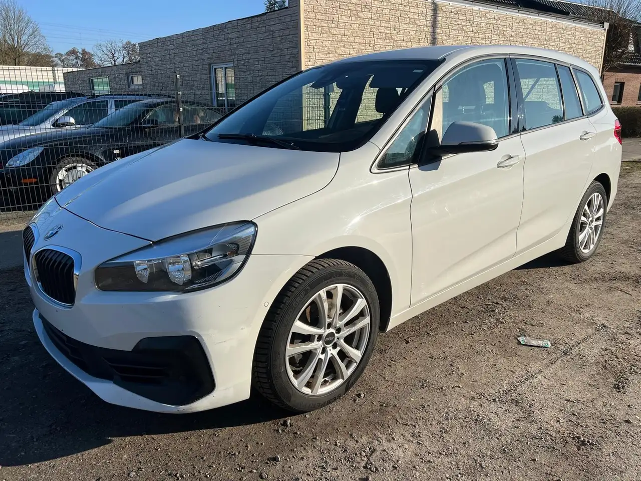BMW 218