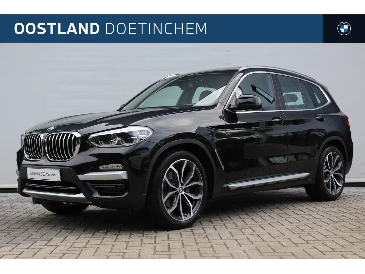 BMW X3 sDrive20i High Executive xLine Automaat / Panorama Zwart - 1