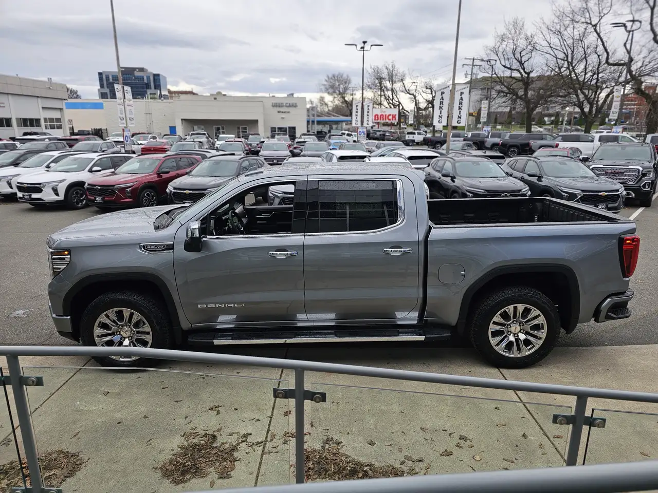 GMC Sierra 1500 снимка GMC Sierra 1500