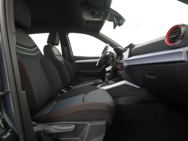 Seat Arona view 3
