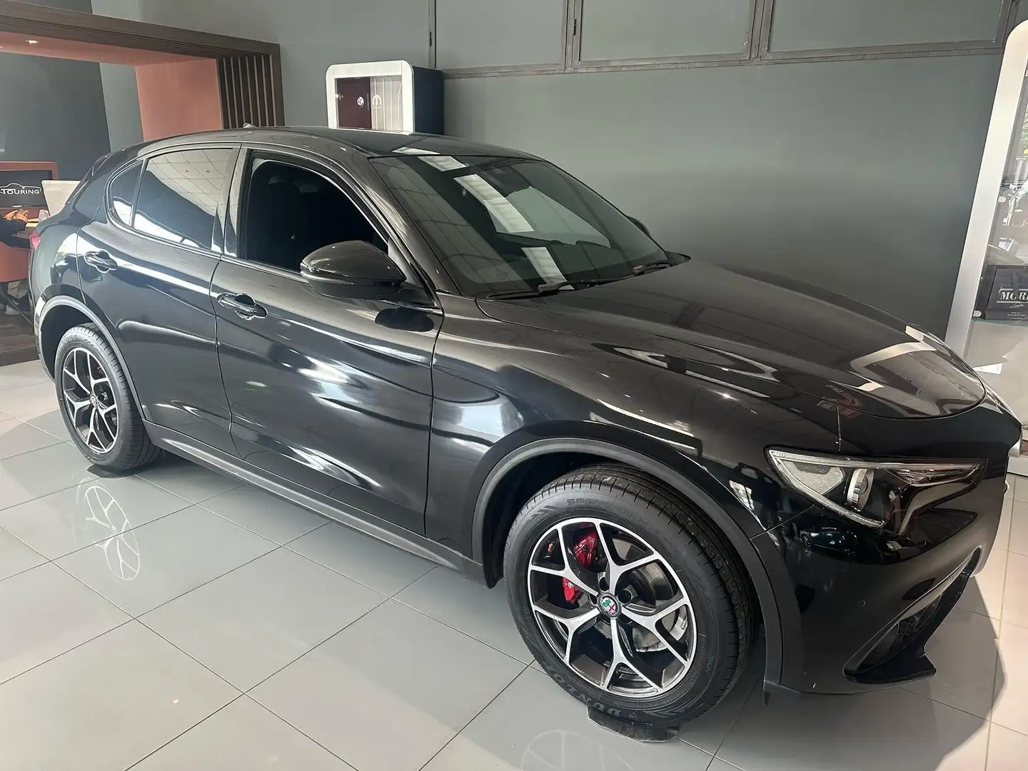 Alfa Romeo Stelvio 2.2 t Sport Edition Q4 210cv auto Negro - 1