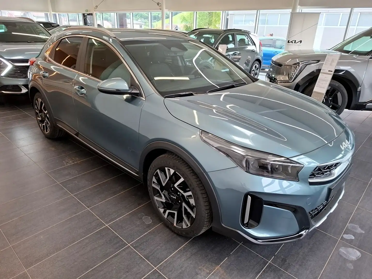 Kia XCeed Xceed 1,5 TGDI GPF Gold Gris - 2