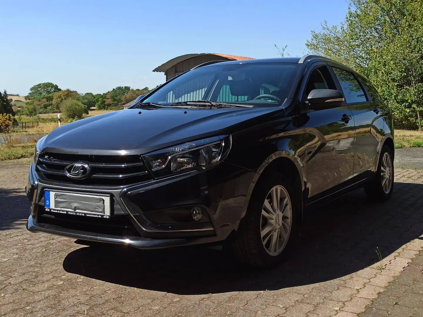 Lada Vesta Vesta SW Luxus Schwarz - 1