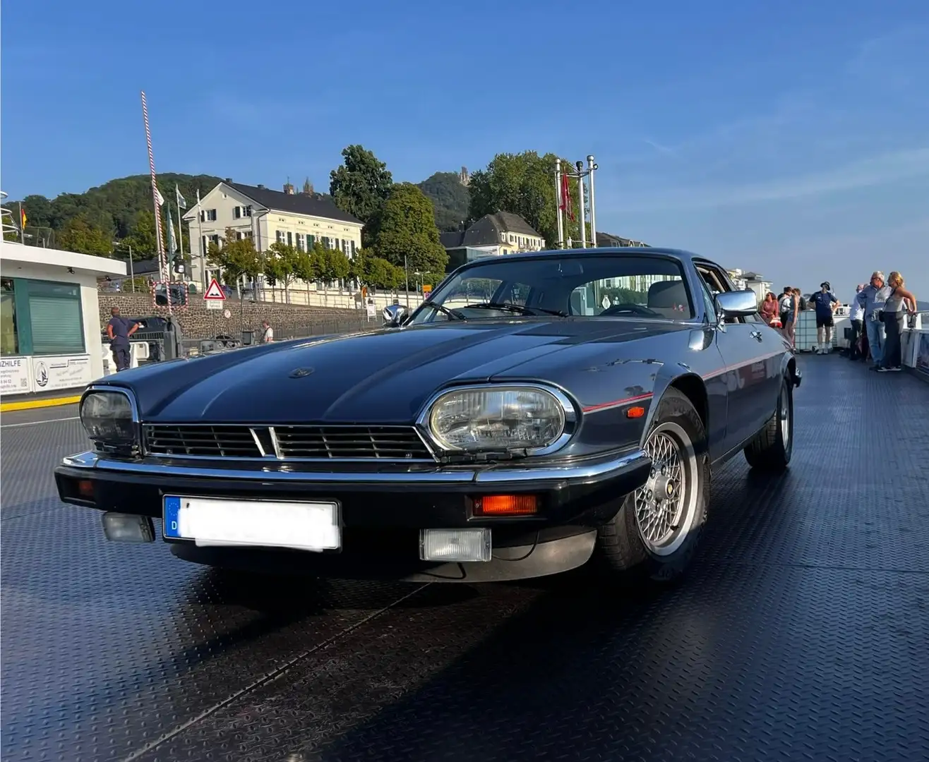 Jaguar XJS XJS 3.6 Automatik Sovereign Blau - 2