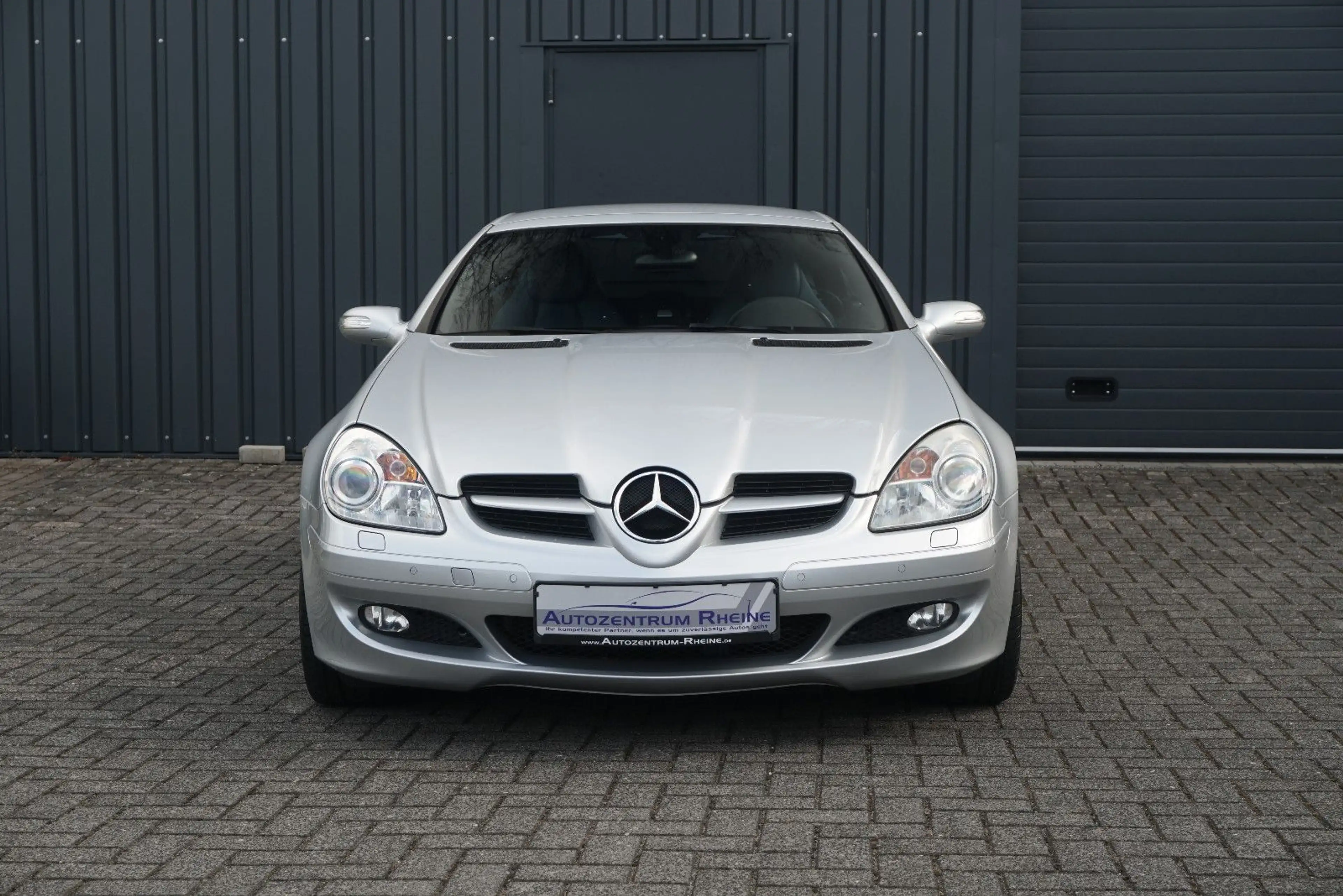 Mercedes-Benz SLK 350 V6 Navi Klima PDC SHZ Leder Bi-Xenon — photo 2
