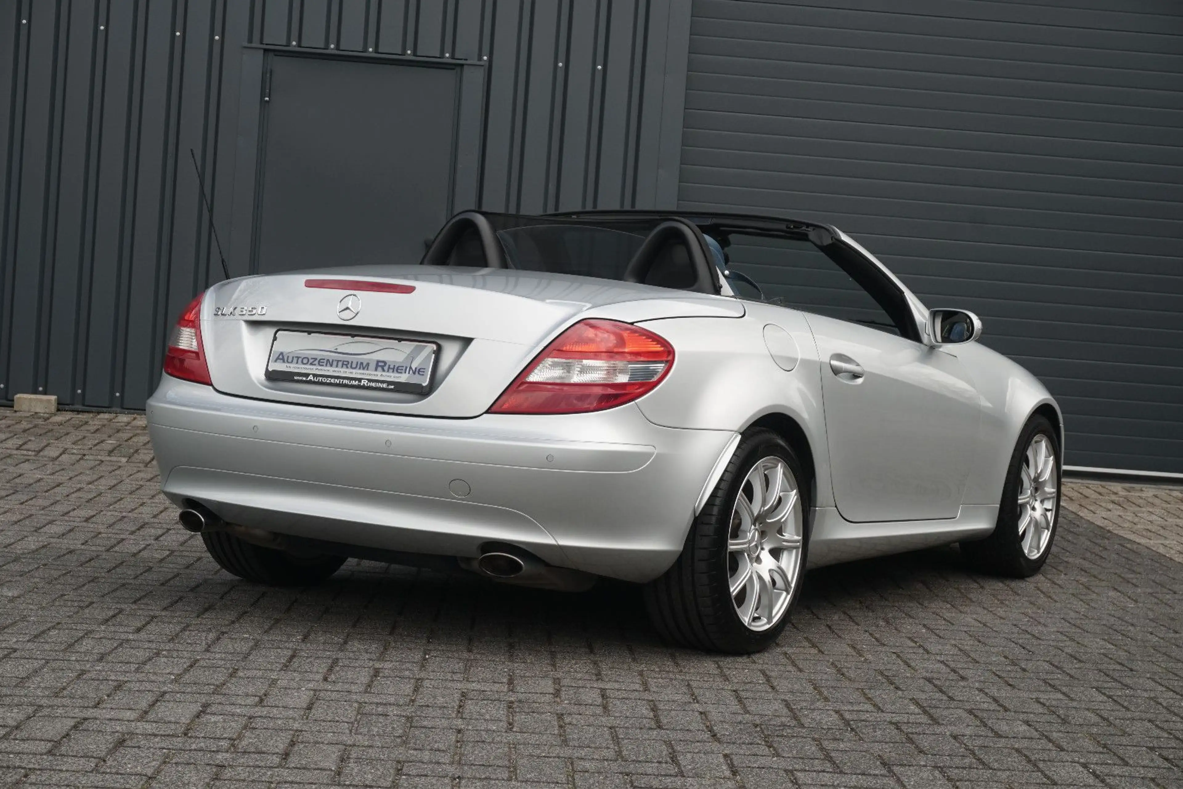 Mercedes-Benz SLK 350 V6 Navi Klima PDC SHZ Leder Bi-Xenon — photo 12