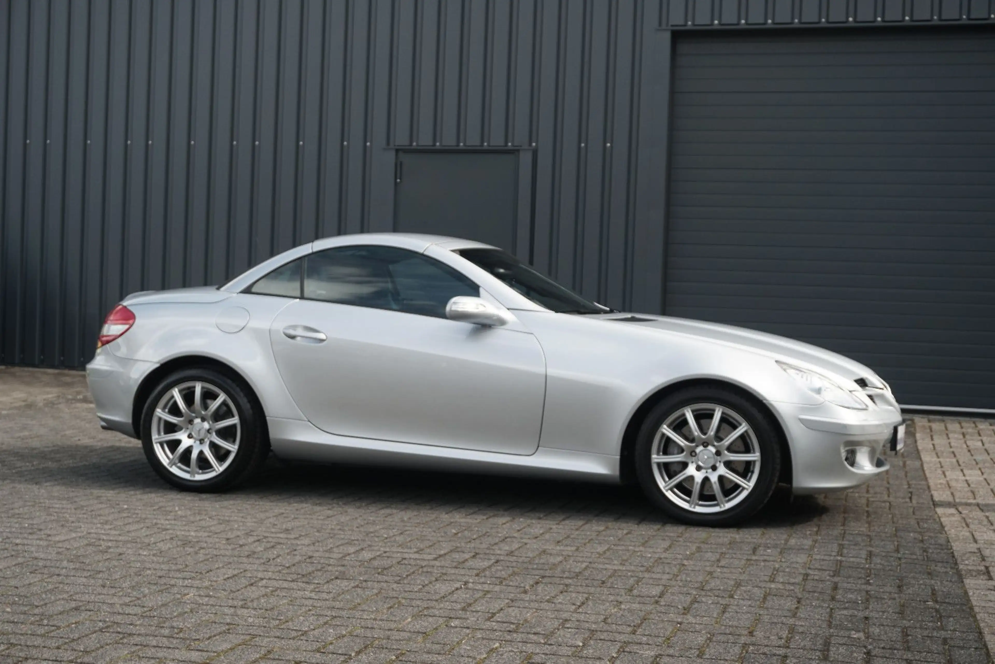 Mercedes-Benz SLK 350 V6 Navi Klima PDC SHZ Leder Bi-Xenon — photo 9