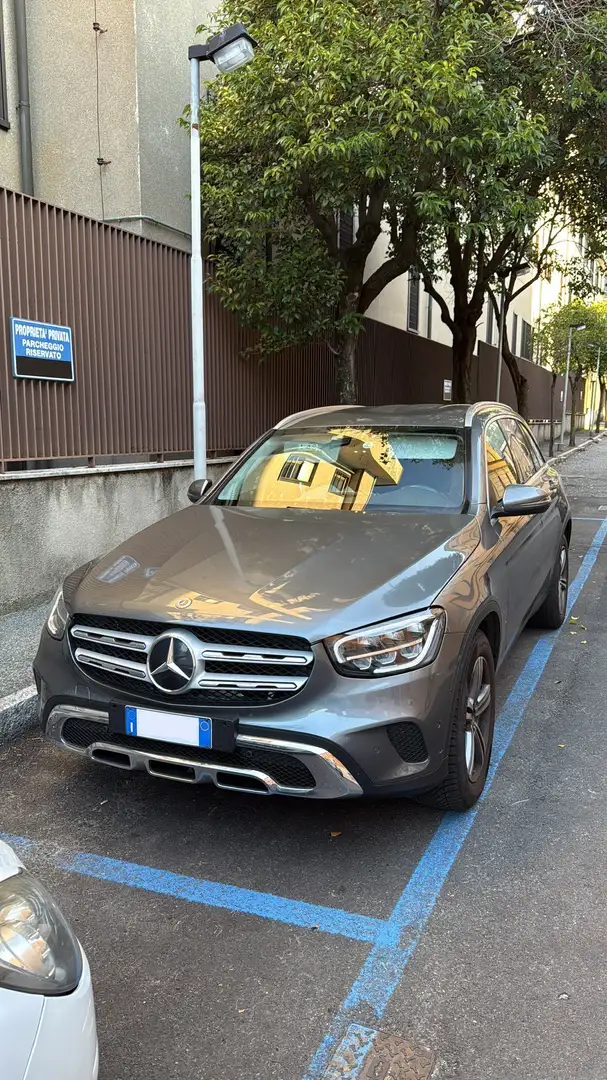 Mercedes-Benz GLC 220 - 2