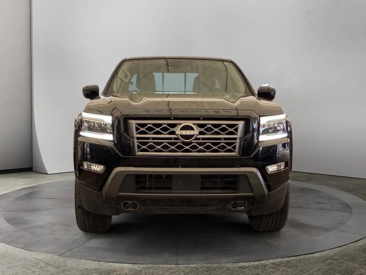 Nissan Frontier снимка Nissan Frontier