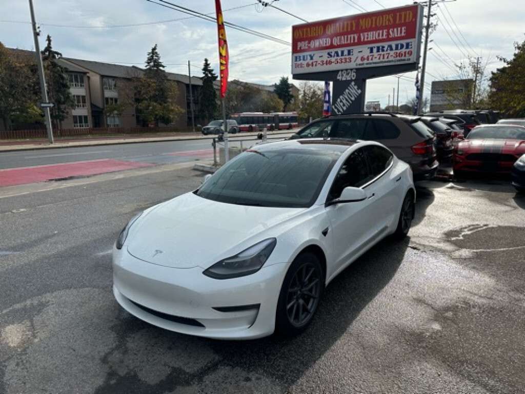 2022 Tesla Model 3 Standard Plus