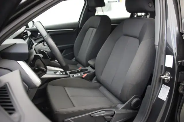 Audi A3 view 9