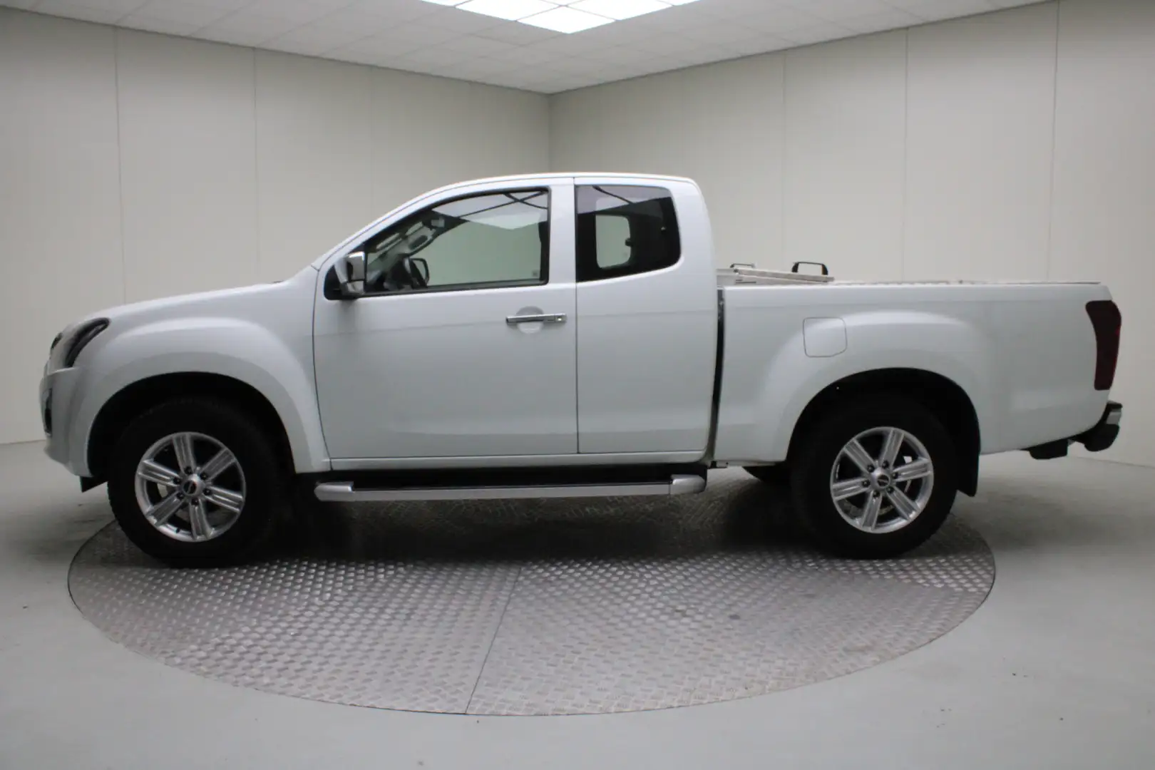 Isuzu D-Max 1.9 Extended Cab X-Country 4x4 | euro 6 | trekgewi - 2