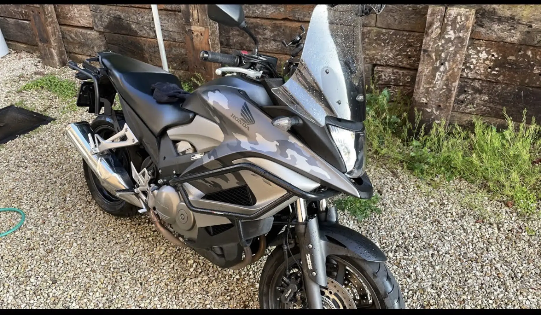 Honda Crossrunner - 1