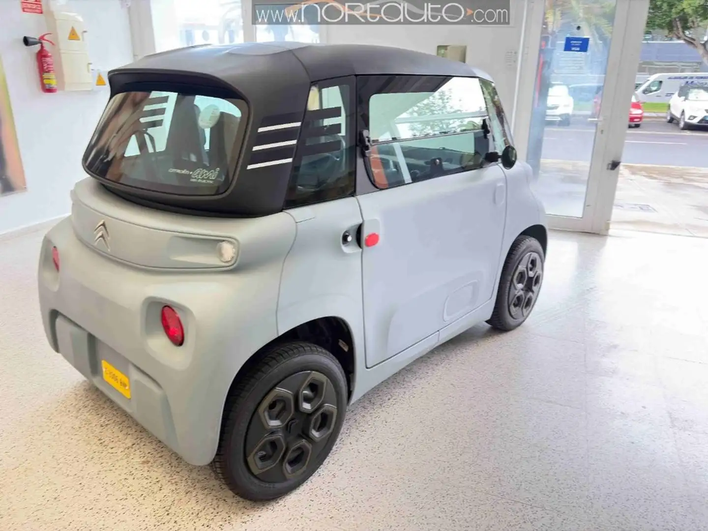 Citroen Ami Azul - 2