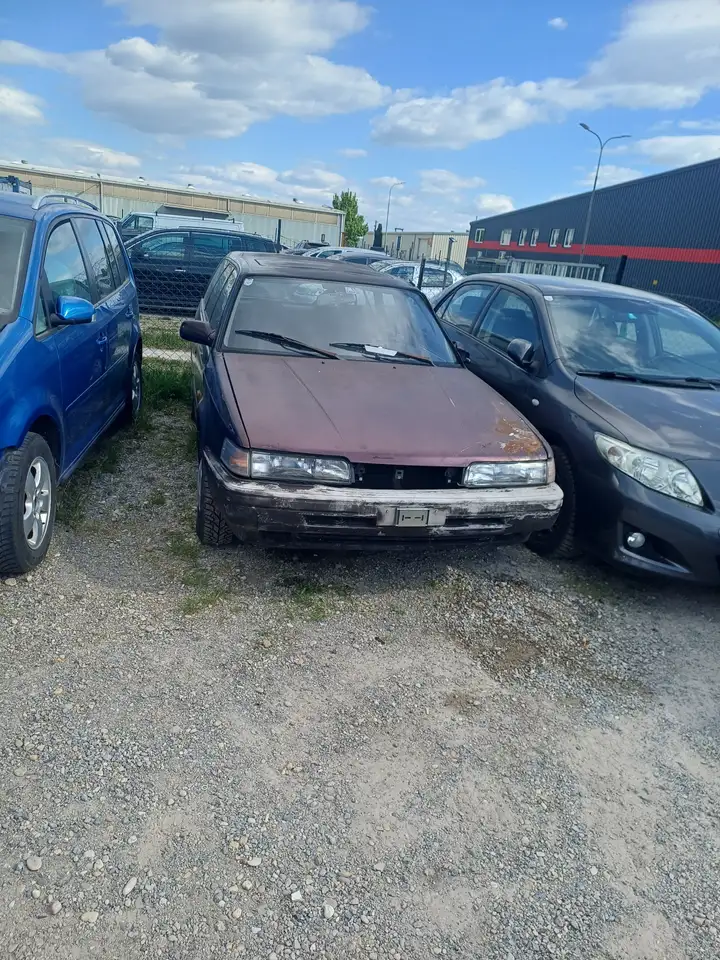 Mazda 626 2,0 Kombi, foto 6
