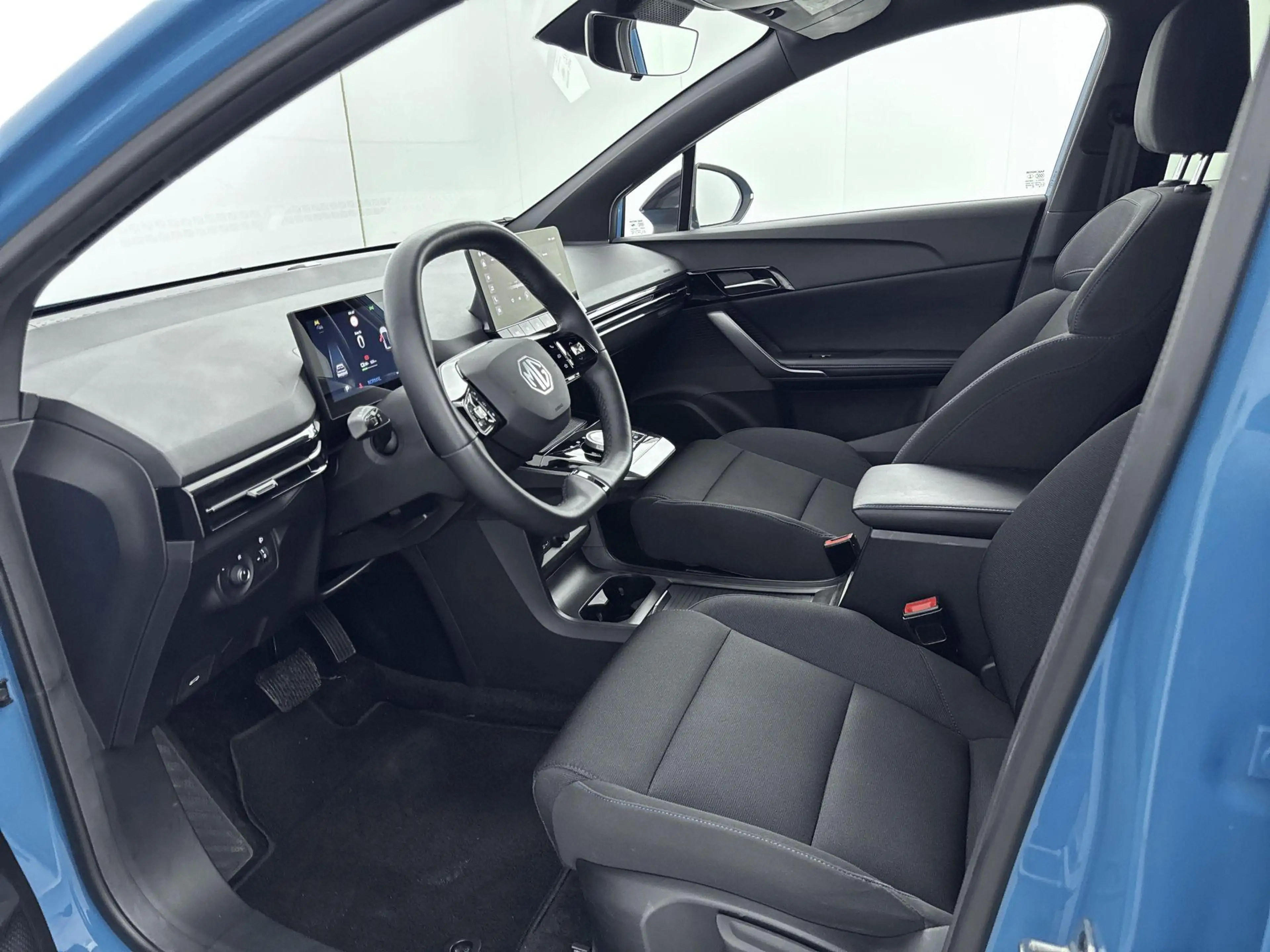 MG MG4 Electric 204 pk 64 kWh Comfort | Accu 96% | Apple — photo 6