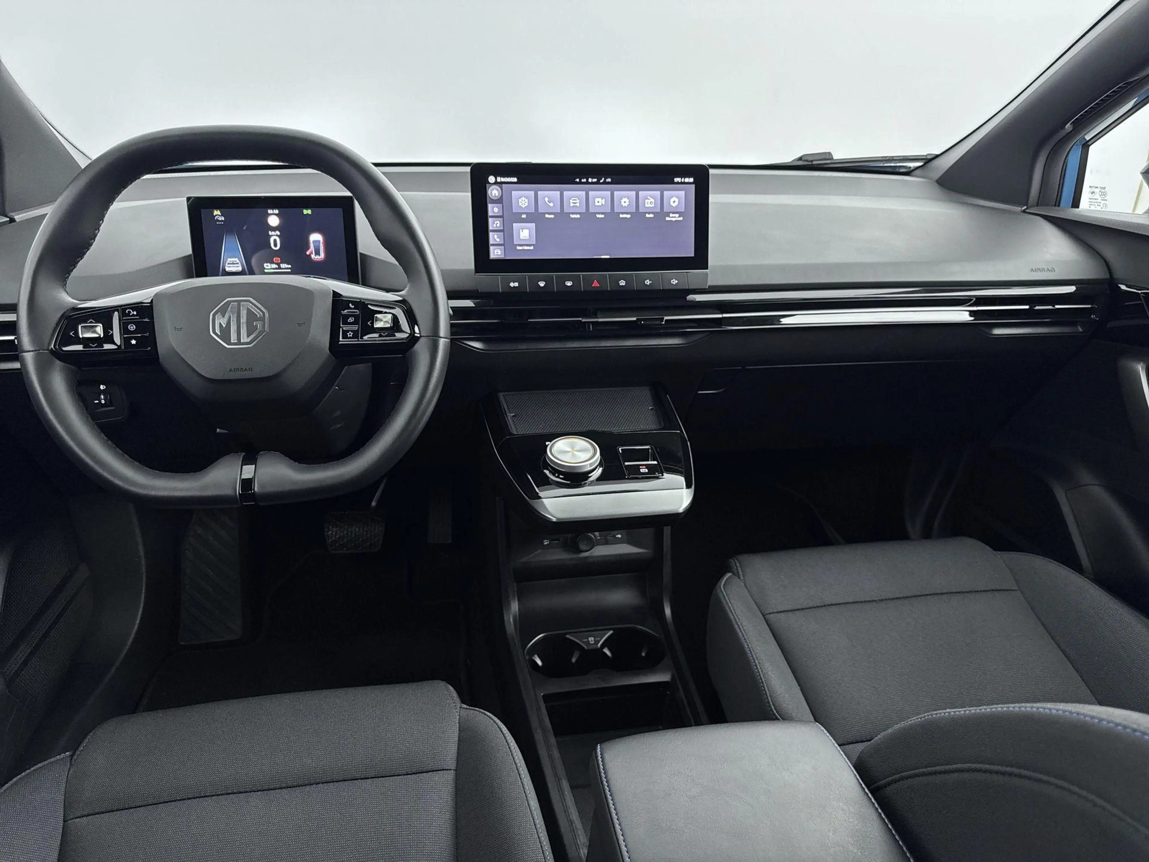 MG MG4 Electric 204 pk 64 kWh Comfort | Accu 96% | Apple — photo 8