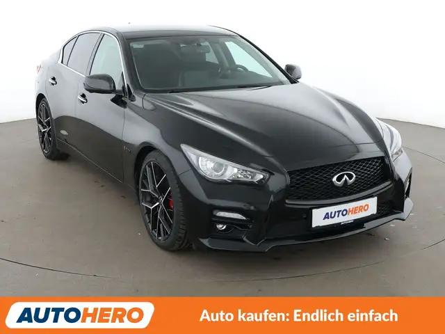 Infiniti Q50 view 8